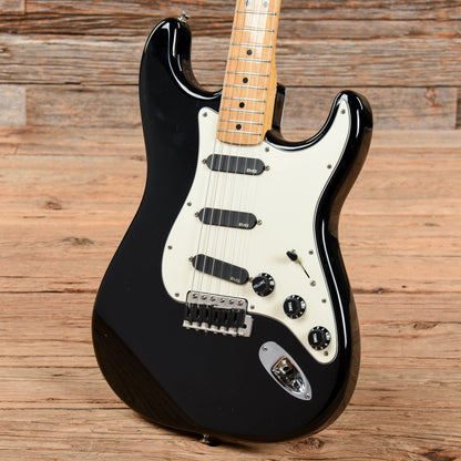 Fender Stratocaster ST-68 CIJ Black Electric Guitars / Solid Body