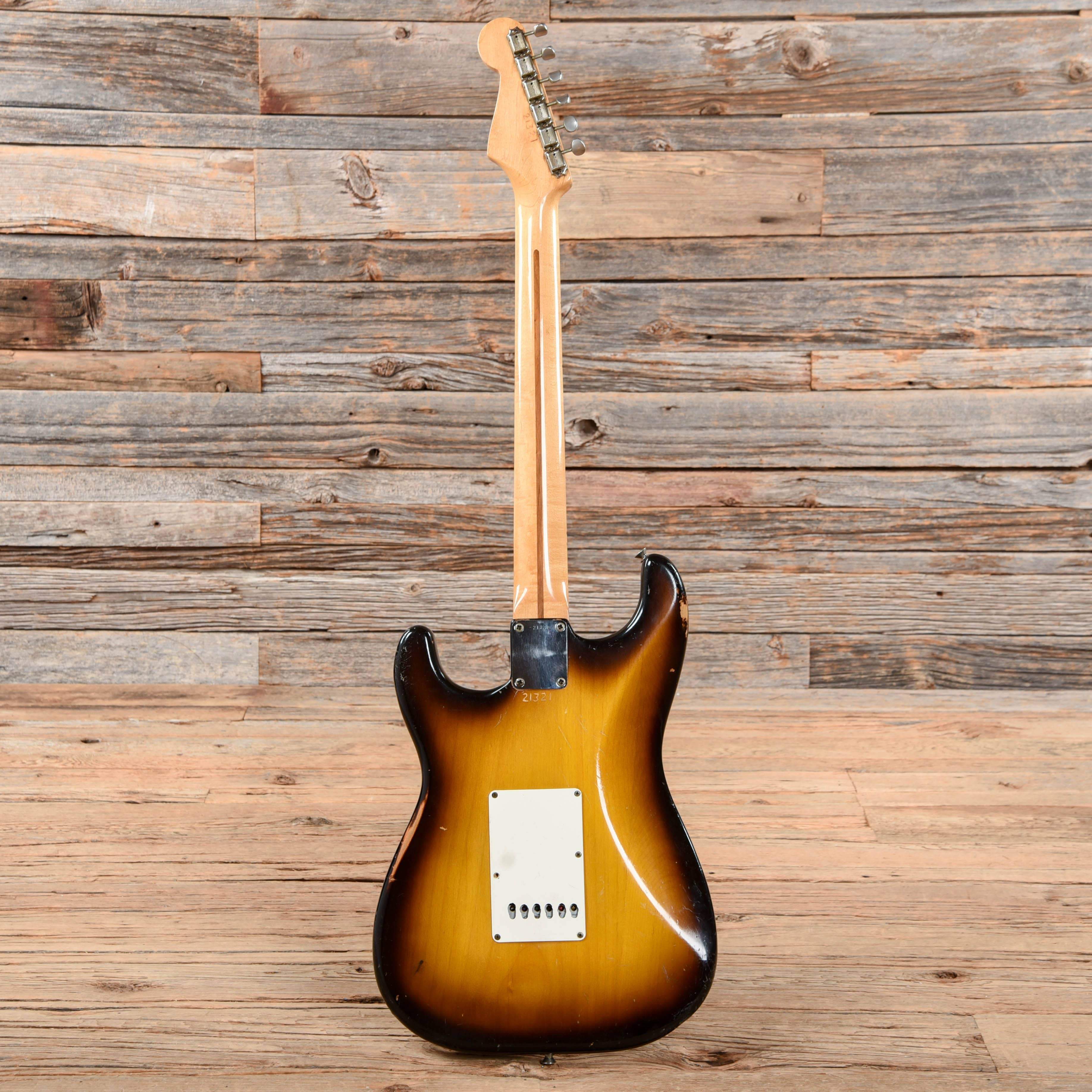 Fender Stratocaster Sunburst 1957 Electric Guitars / Solid Body