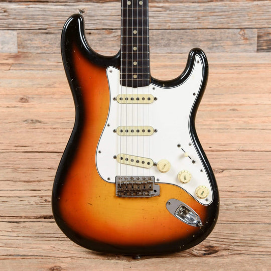 Fender Stratocaster Sunburst 1965 Electric Guitars / Solid Body