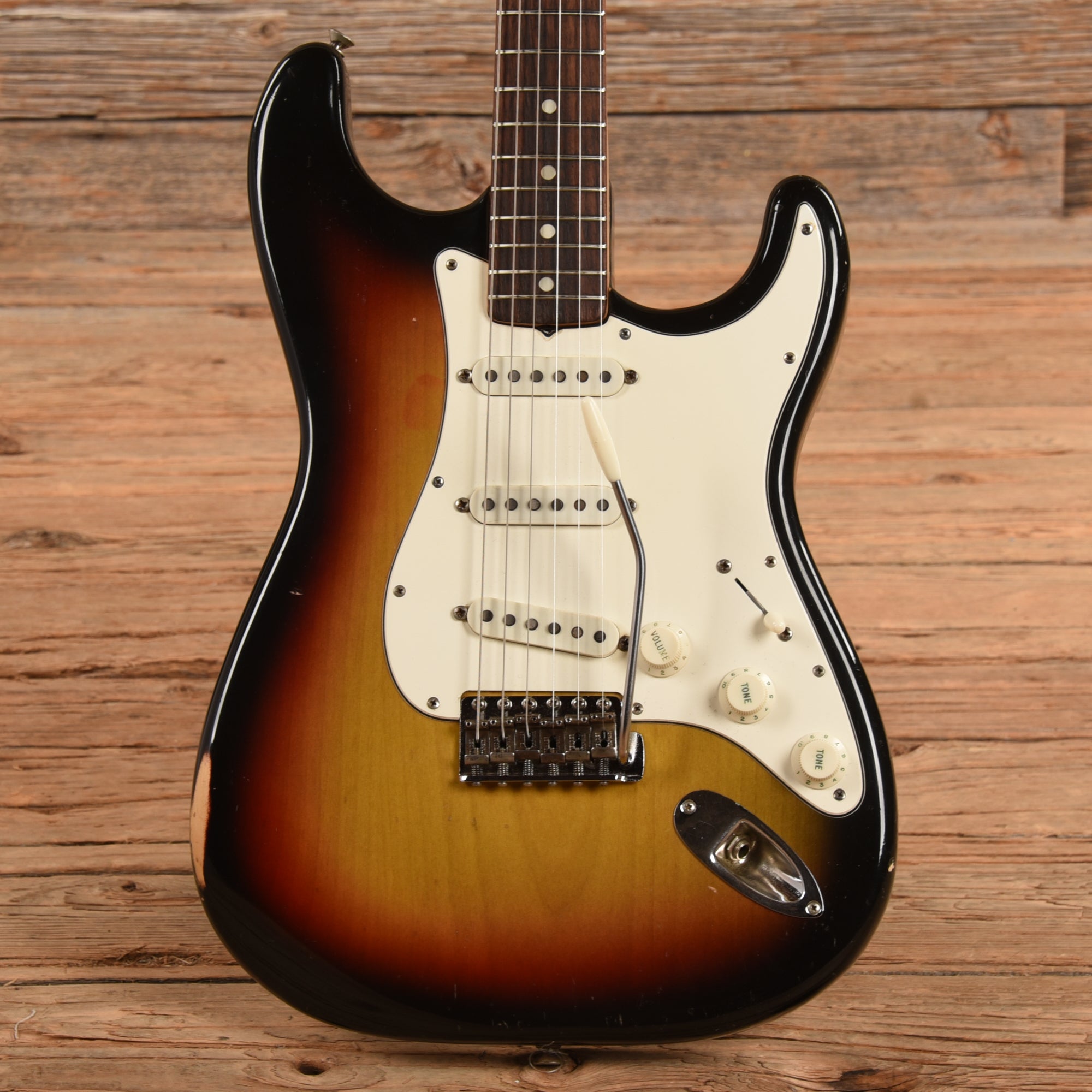 Fender Stratocaster Sunburst 1970 Electric Guitars / Solid Body