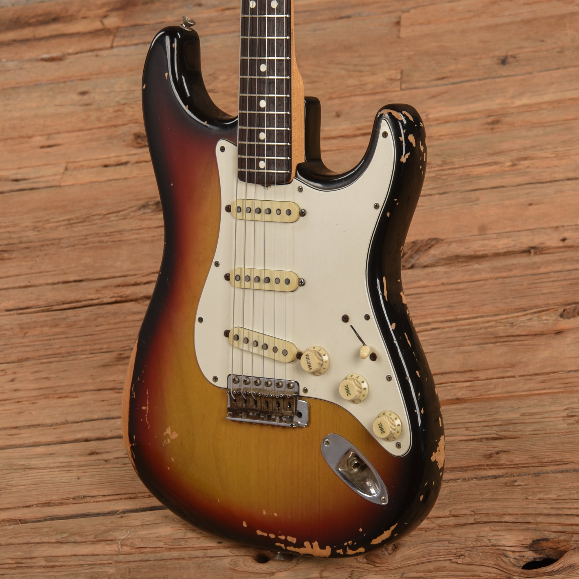 Fender Stratocaster Sunburst 1971 Electric Guitars / Solid Body