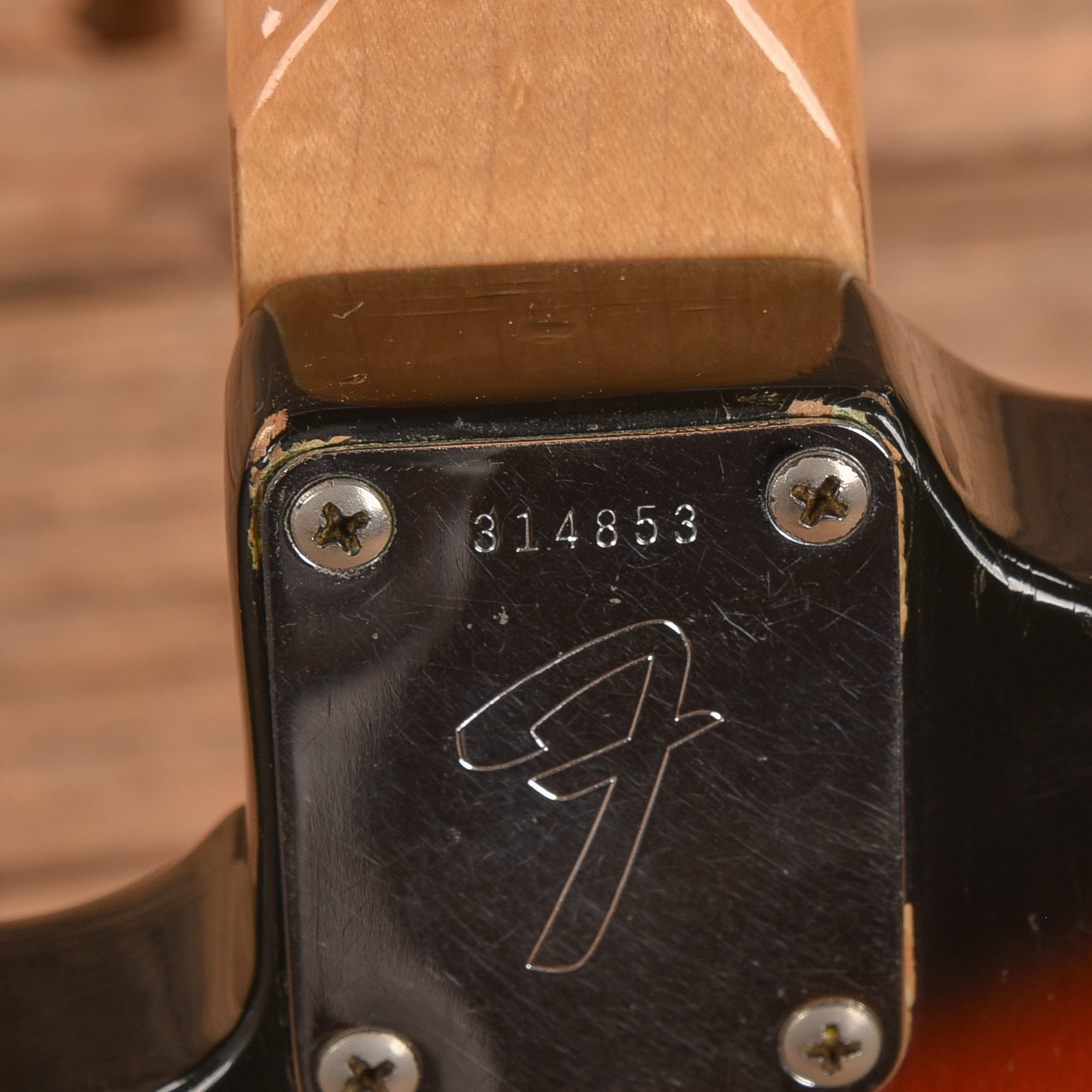 Fender Stratocaster Sunburst 1971 Electric Guitars / Solid Body