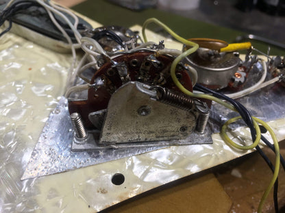 Fender Stratocaster Sunburst 1971 Electric Guitars / Solid Body