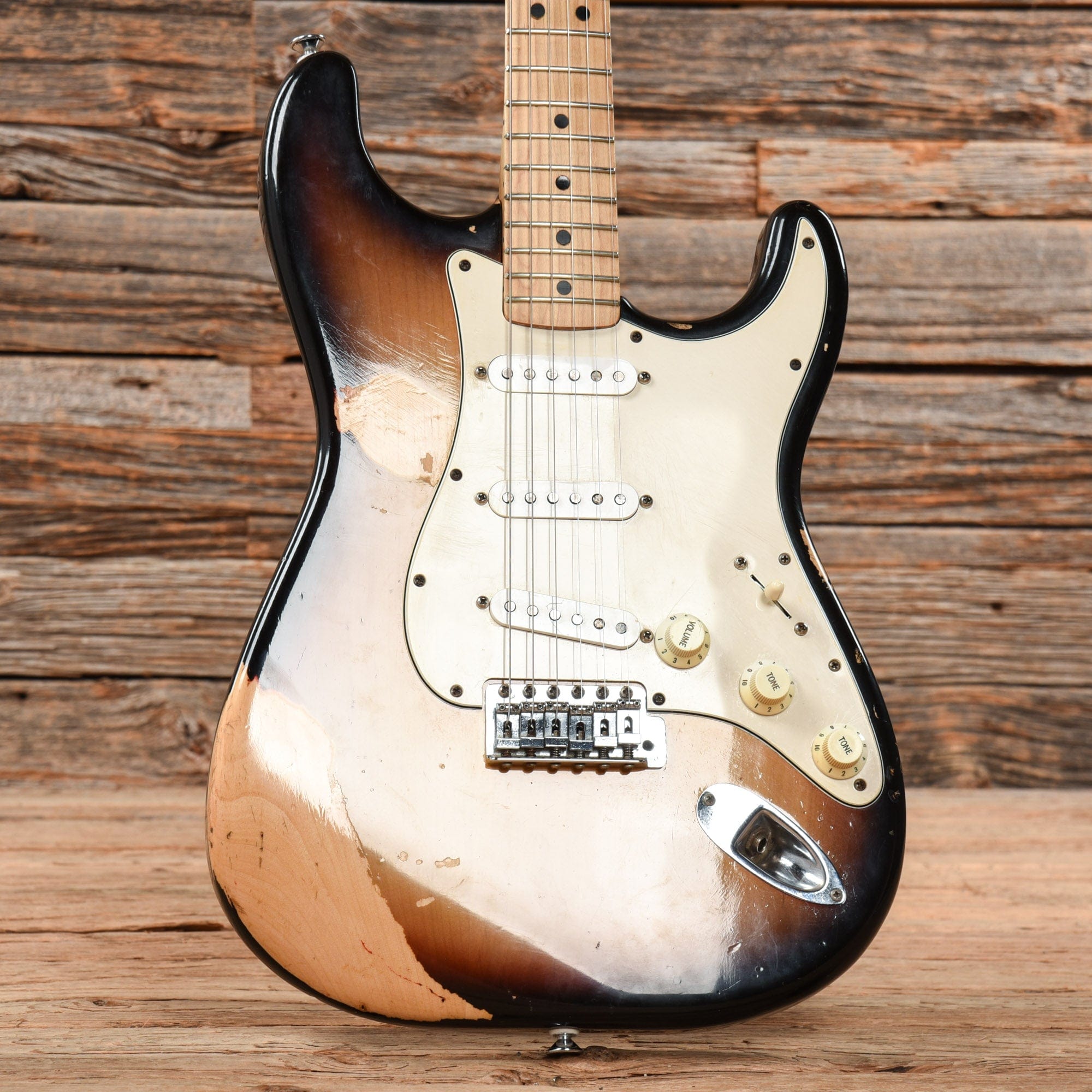 Fender Stratocaster Sunburst 1974 Electric Guitars / Solid Body