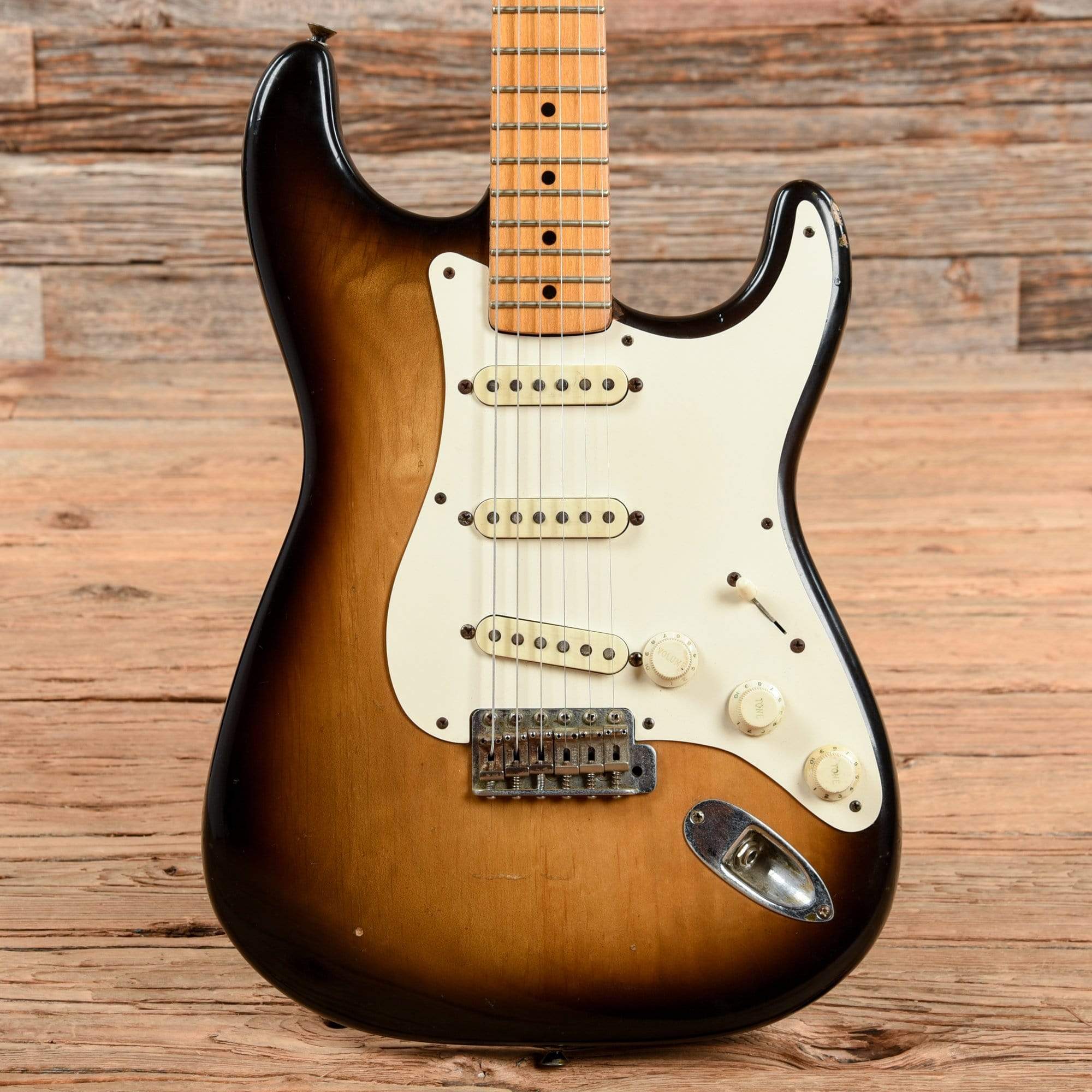 Fender Stratocaster Sunburst Refin 1959 Electric Guitars / Solid Body
