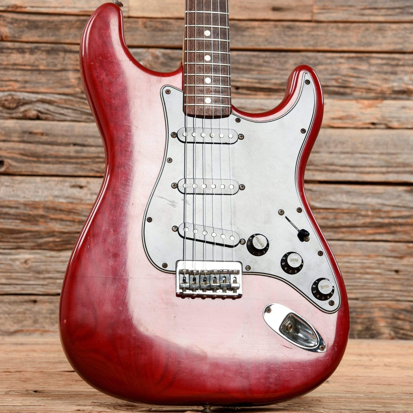 Fender Stratocaster Transparent Red 1981 Electric Guitars / Solid Body