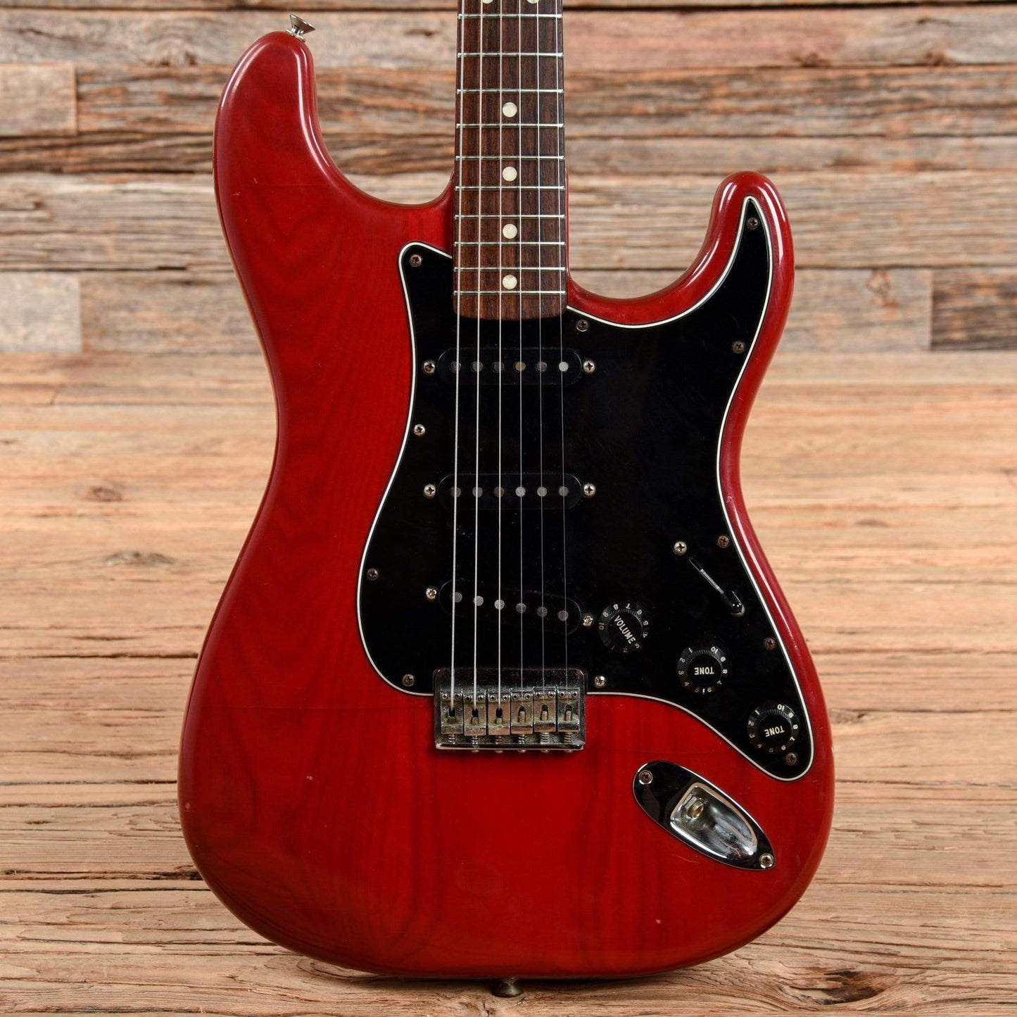 Fender Stratocaster Transparent Red 1981 Electric Guitars / Solid Body