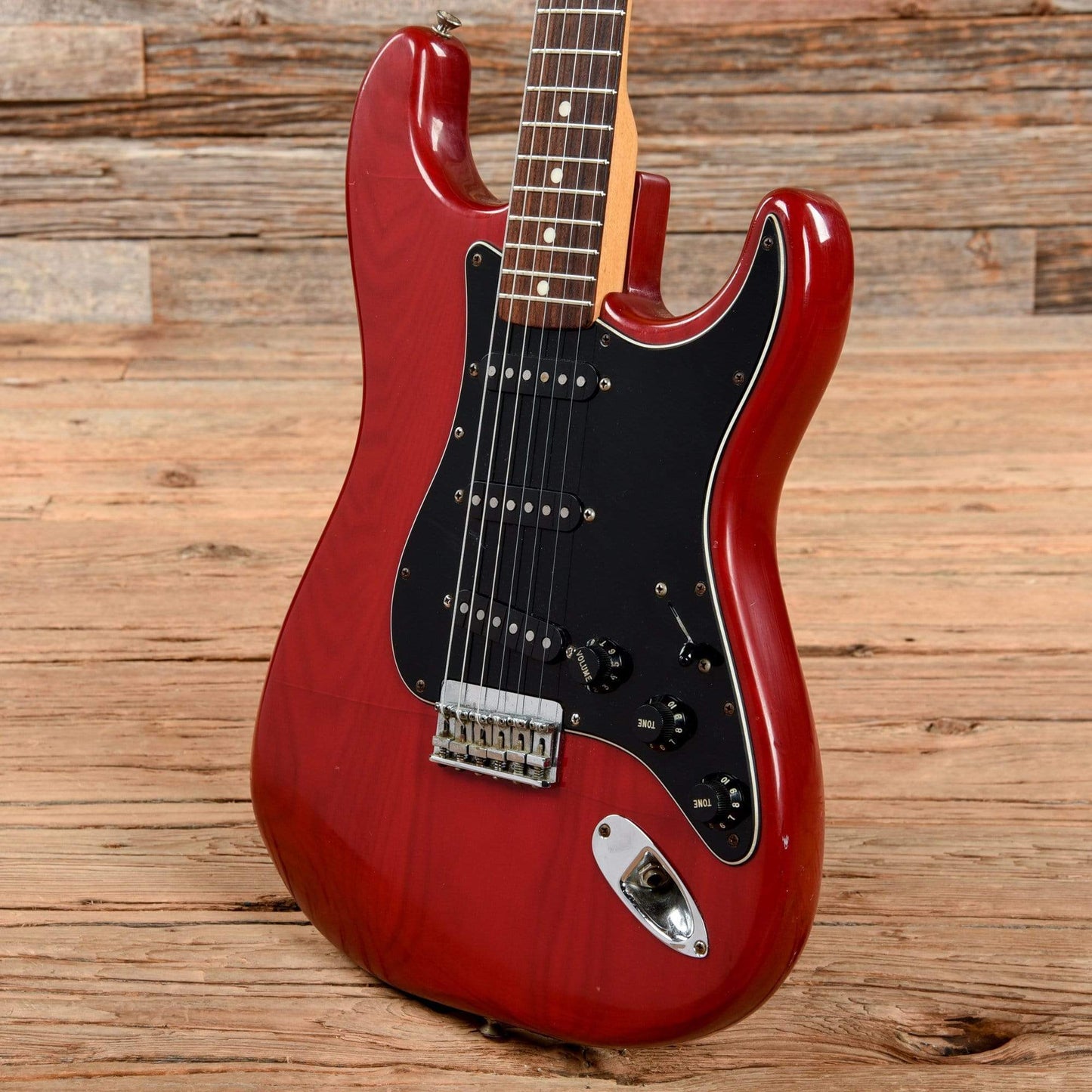 Fender Stratocaster Transparent Red 1981 Electric Guitars / Solid Body