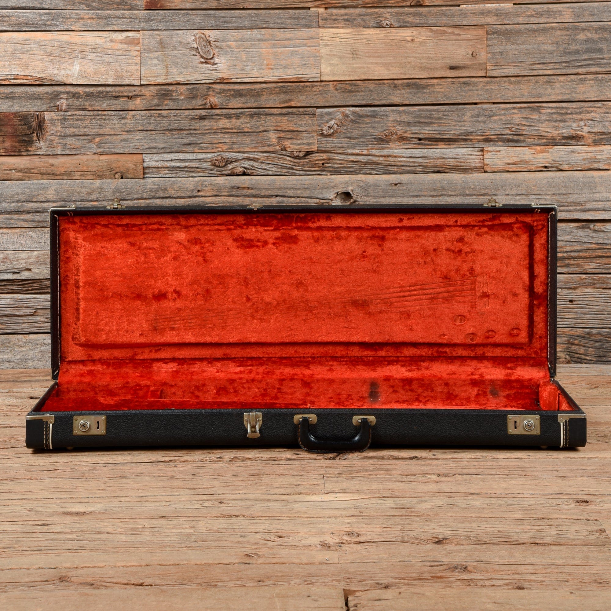 Fender Telecaster Deluxe Black Refin 1973 Electric Guitars / Solid Body