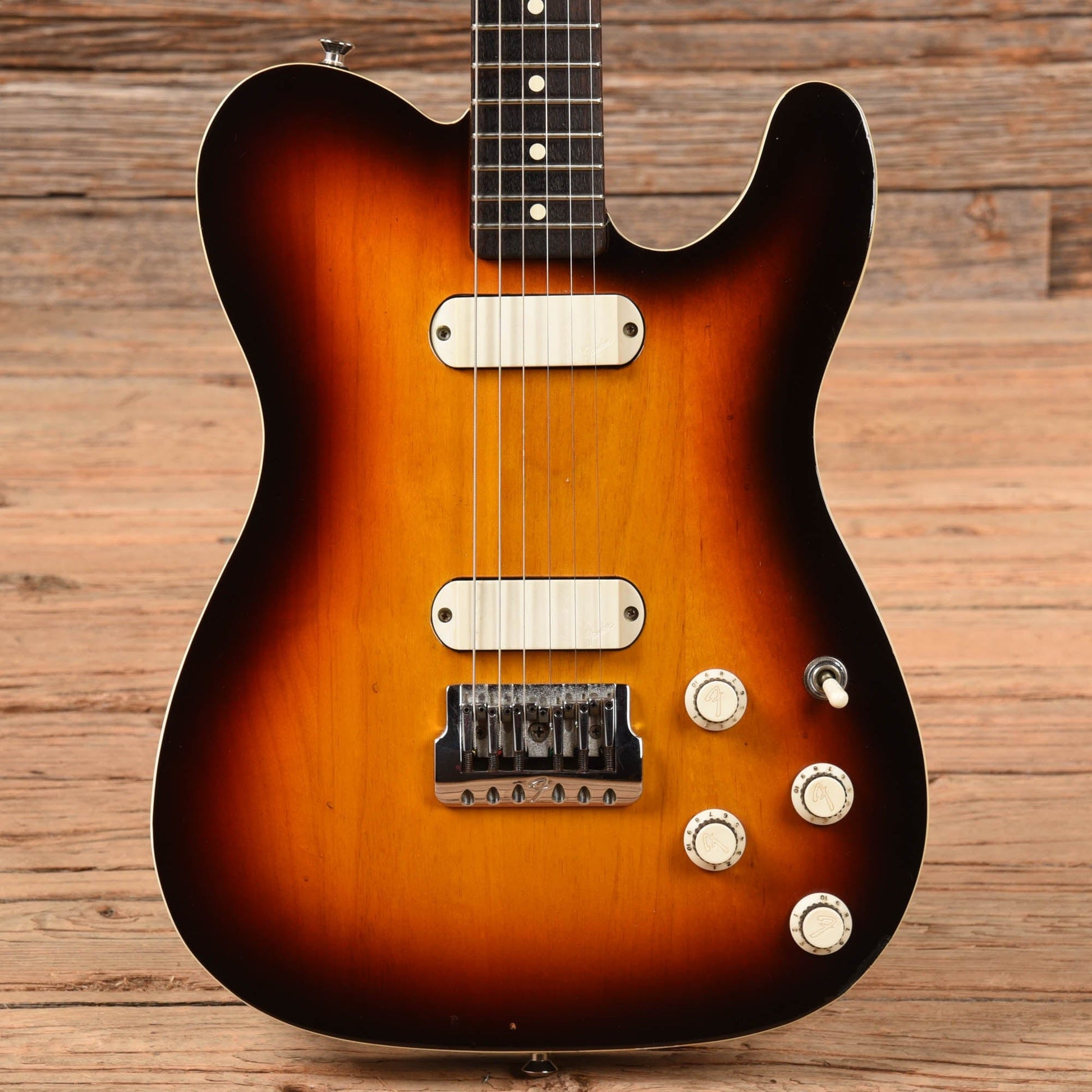 Fender Telecaster Elite Sunburst 1983 Electric Guitars / Solid Body