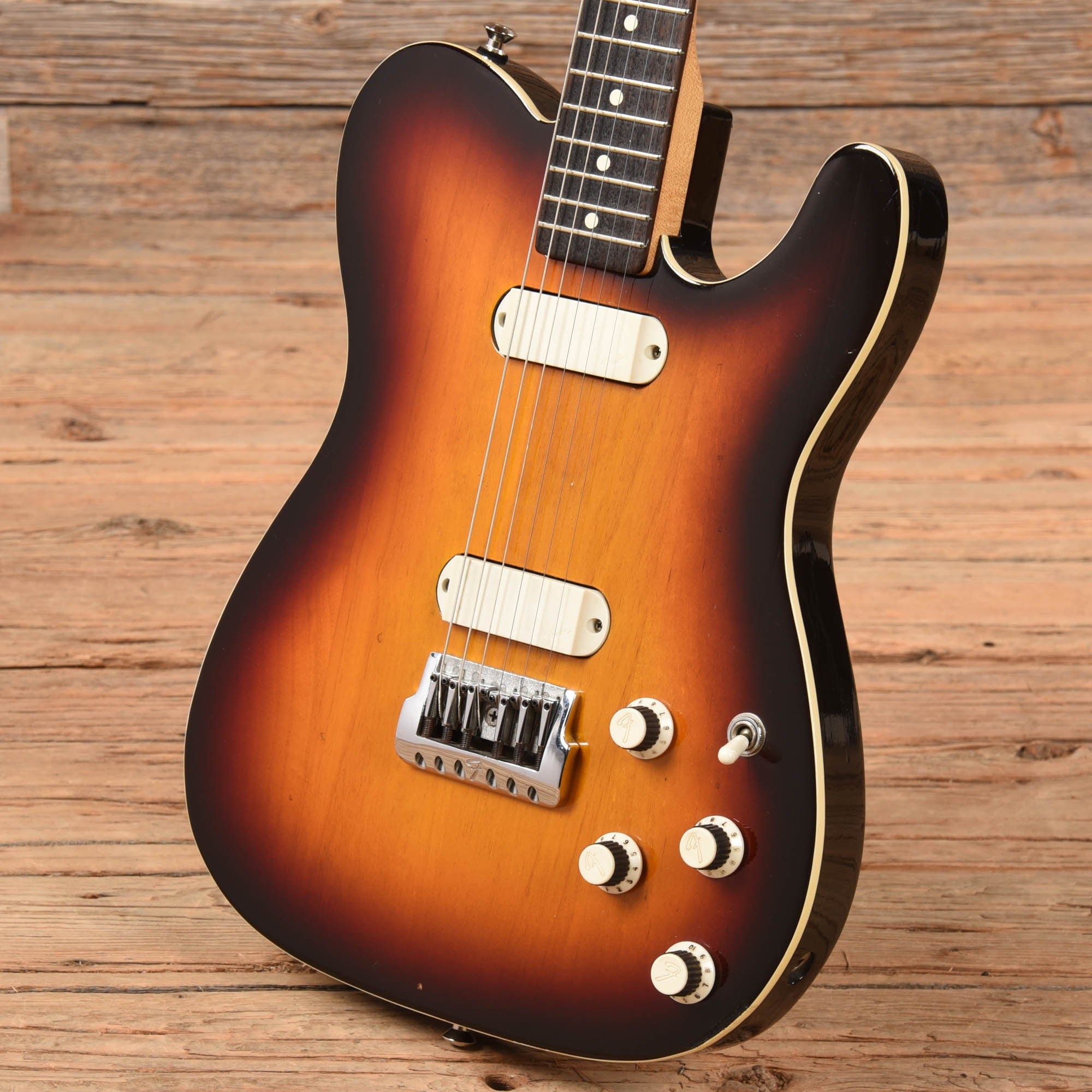 Fender Telecaster Elite Sunburst 1983 Electric Guitars / Solid Body