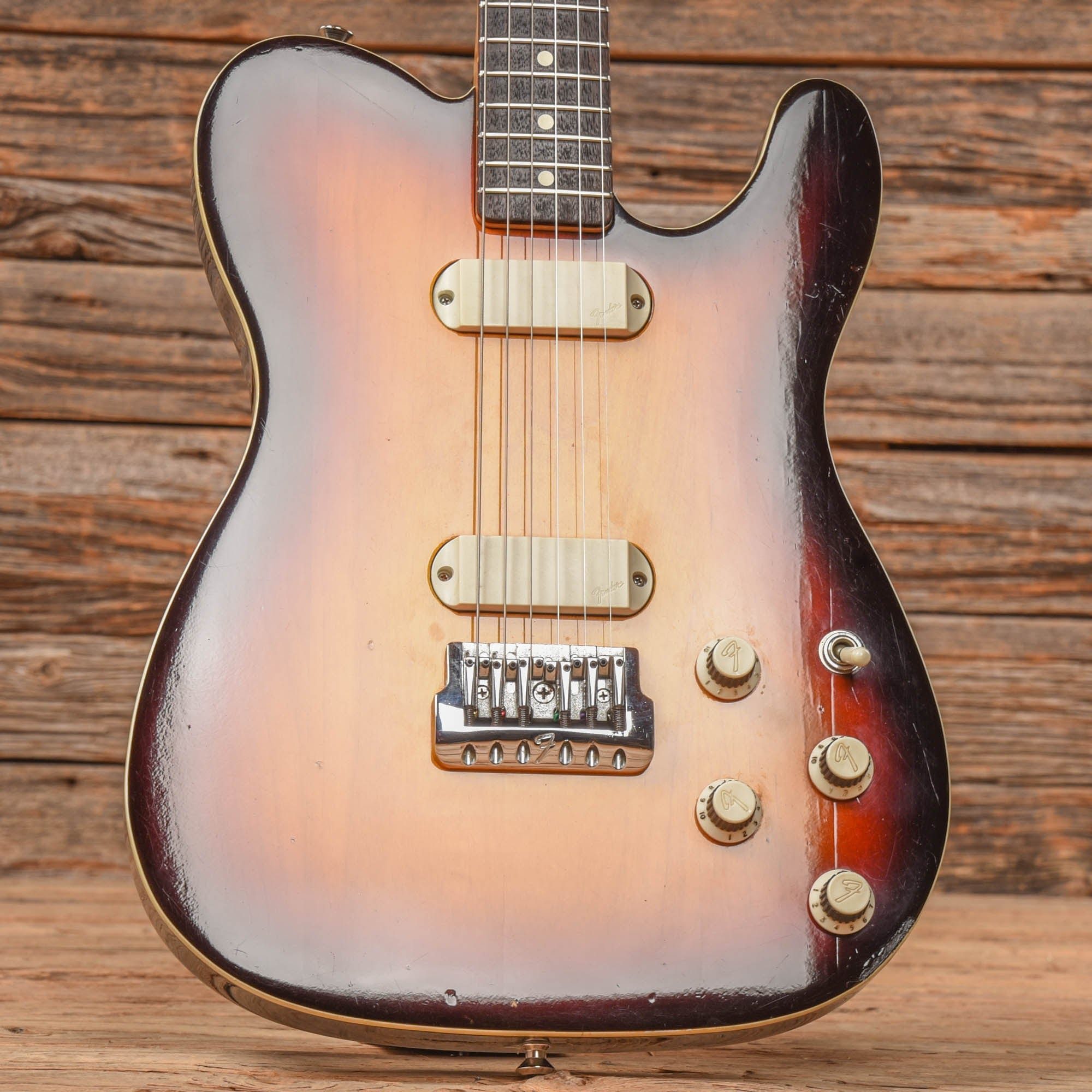 Fender Telecaster Elite Sunburst 1983 Electric Guitars / Solid Body