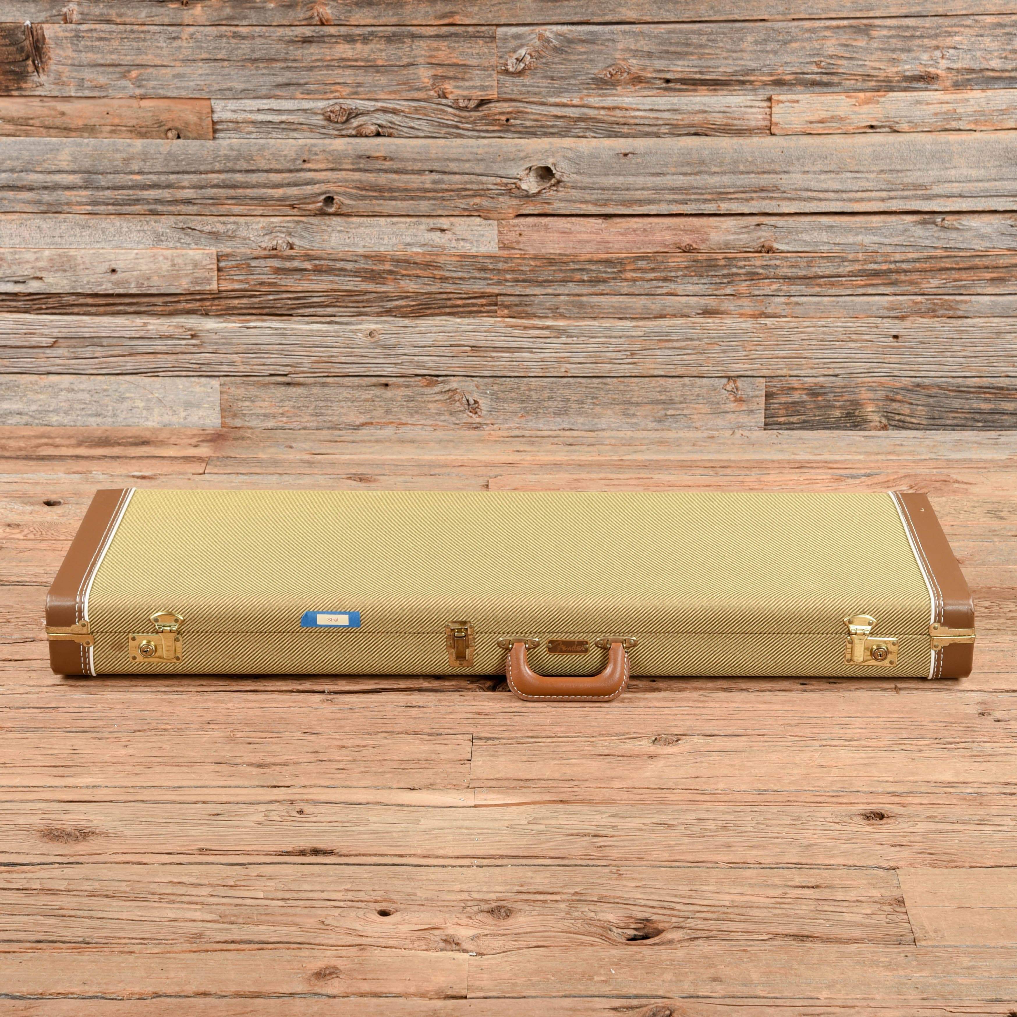 Fender VG Stratocaster Sunburst 2007 Electric Guitars / Solid Body