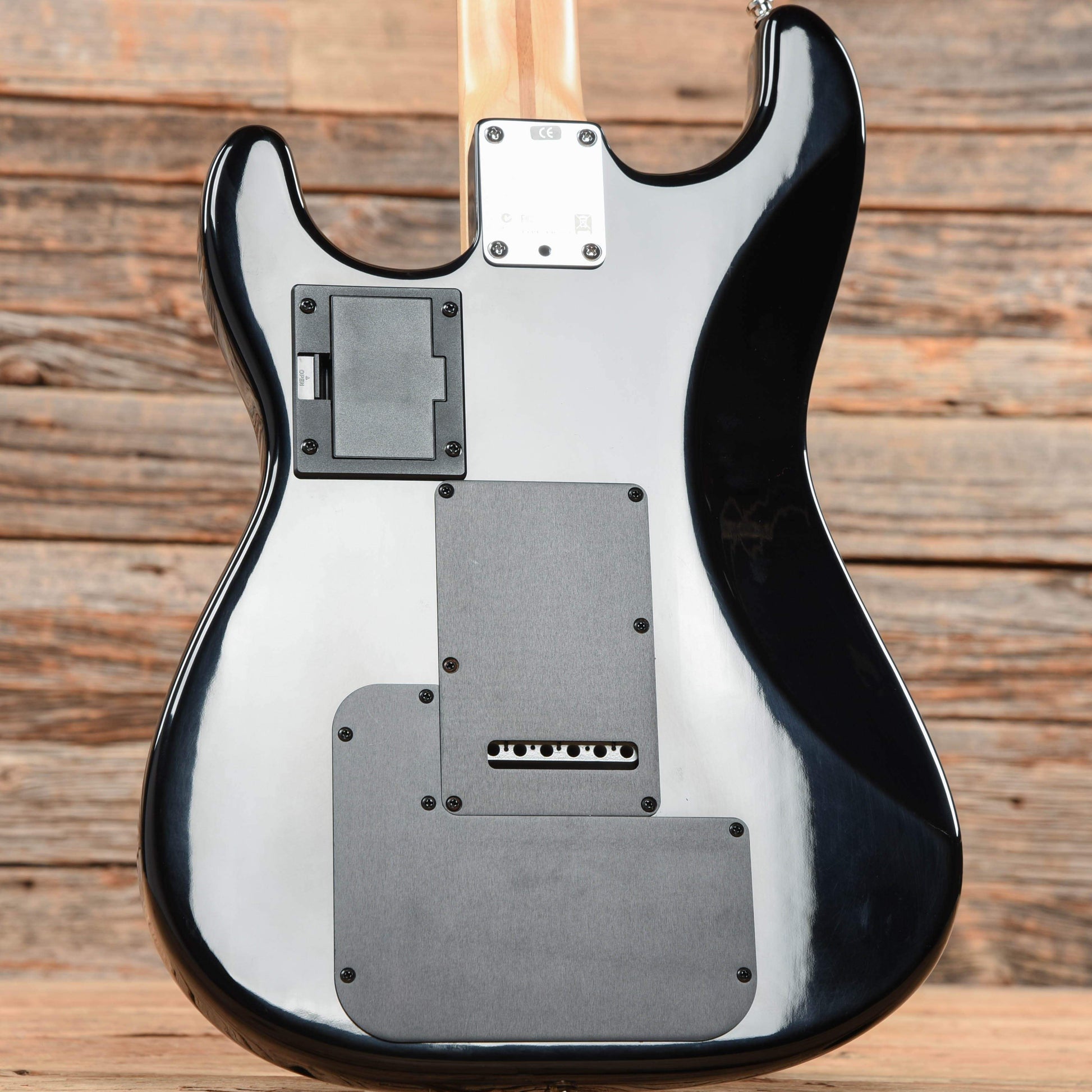 Fender VG Stratocaster Sunburst 2007 Electric Guitars / Solid Body