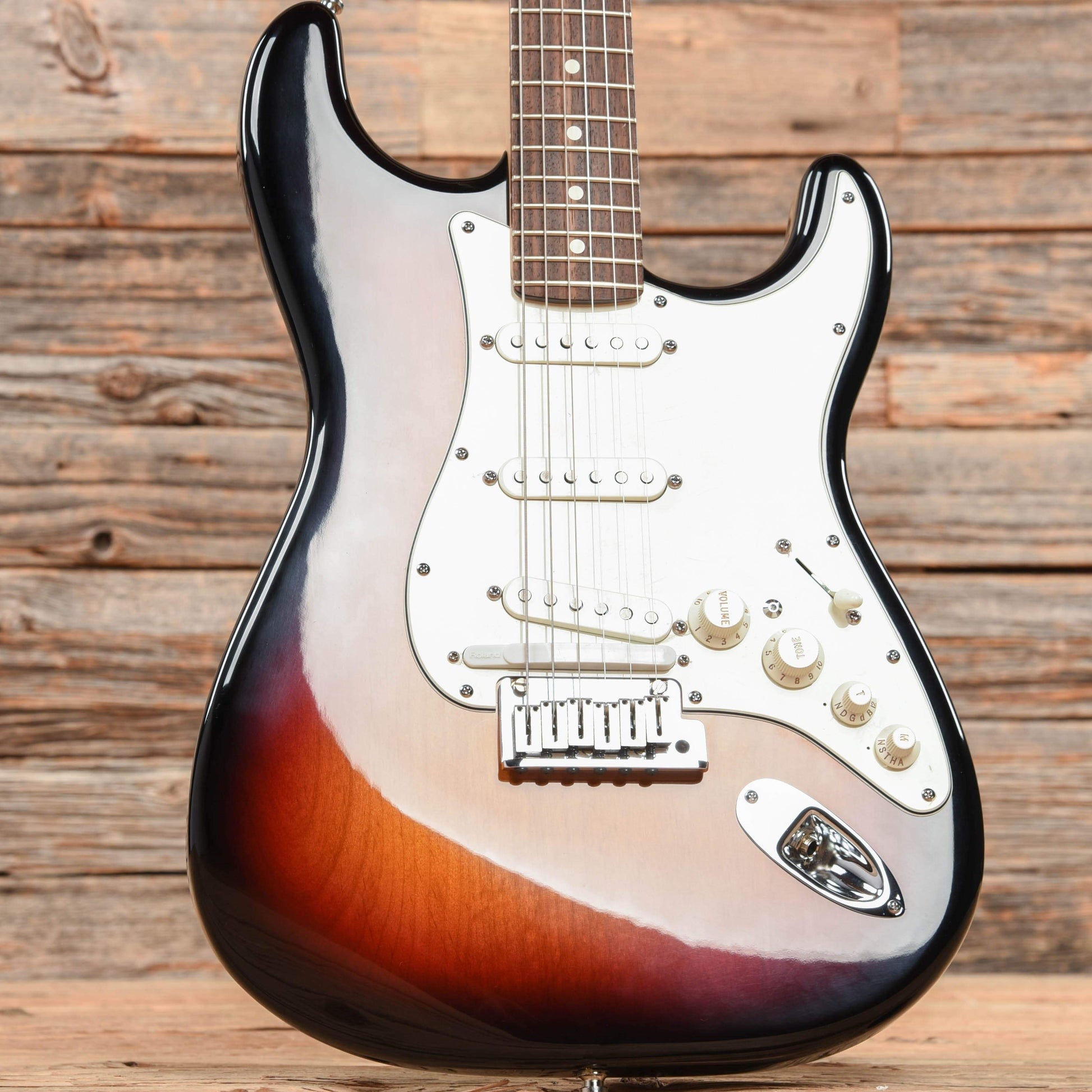 Fender VG Stratocaster Sunburst 2007 Electric Guitars / Solid Body