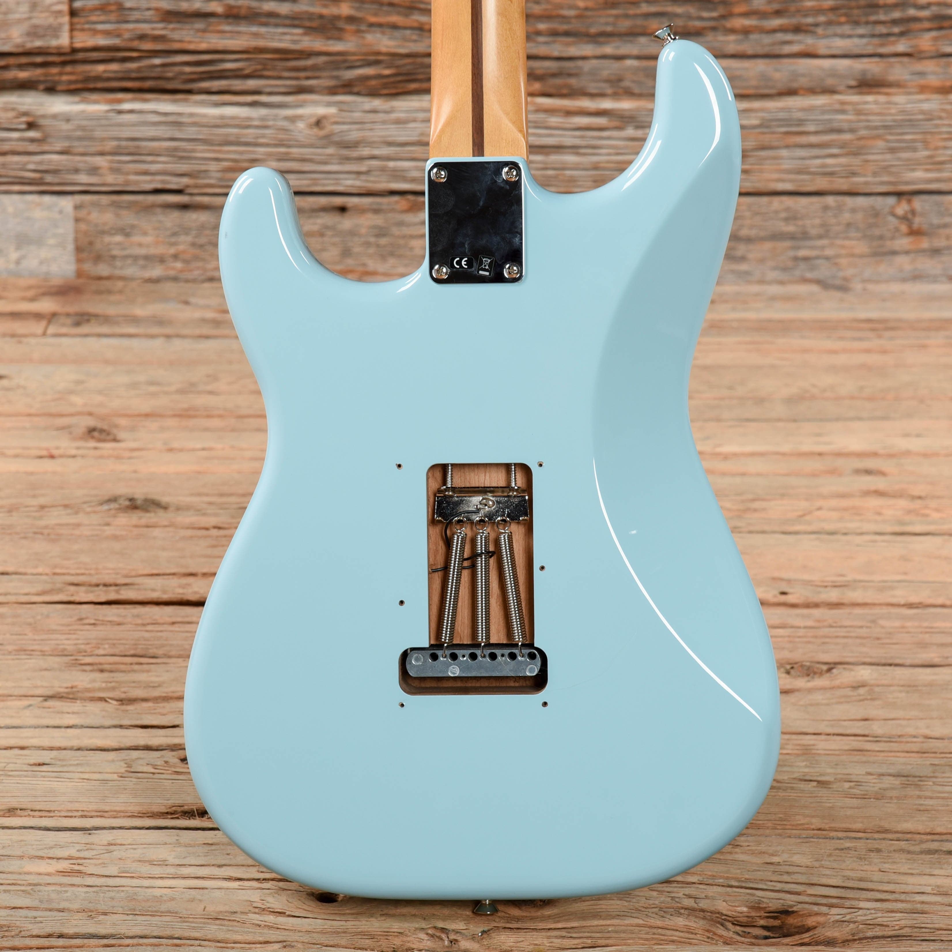 Fender Vintera '50s Stratocaster Modified Daphne Blue 2020 Electric Guitars / Solid Body