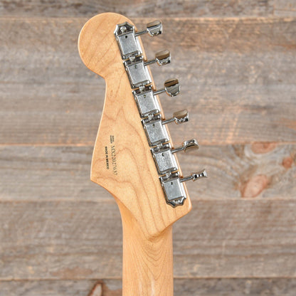 Fender Vintera '60s Stratocaster 3-Tone Sunburst Electric Guitars / Solid Body