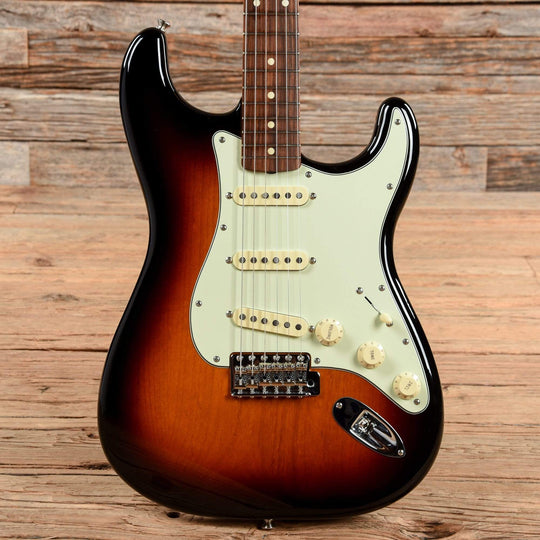 Fender Vintera '60s Stratocaster Sunburst 2020 Electric Guitars / Solid Body