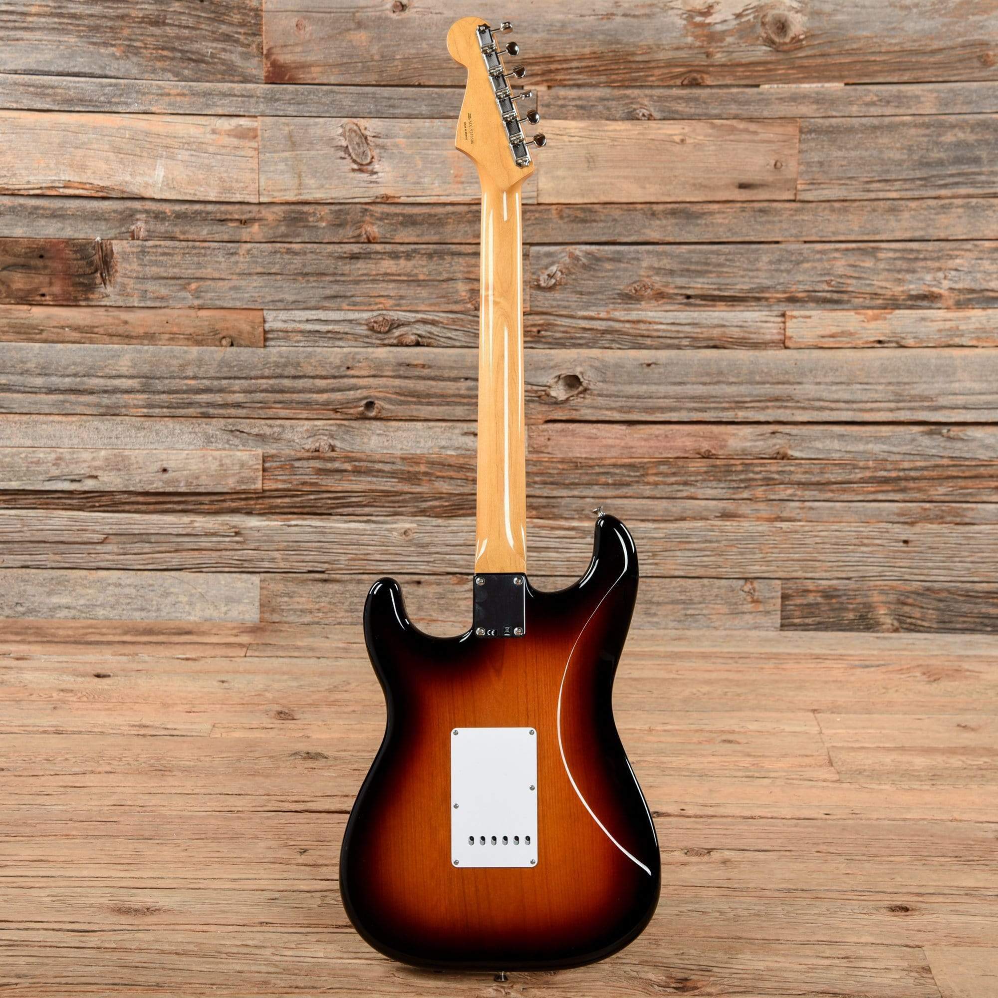 Fender Vintera '60s Stratocaster Sunburst 2020 Electric Guitars / Solid Body