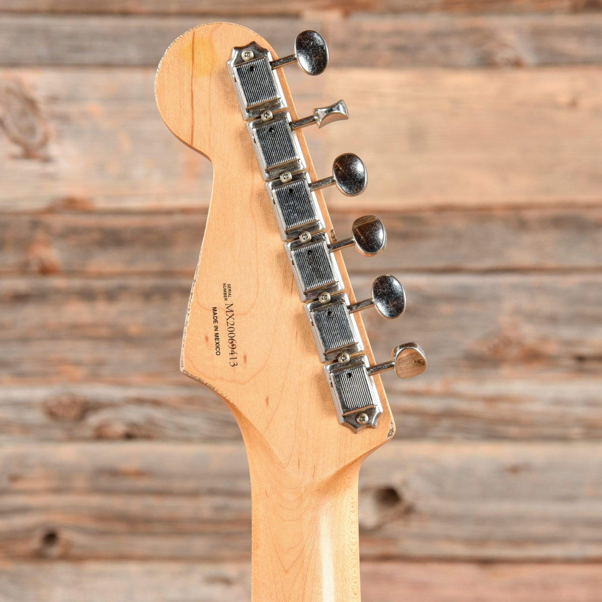 Fender Vintera Road Worn '60s Stratocaster Firemist Gold 2020 Electric Guitars / Solid Body
