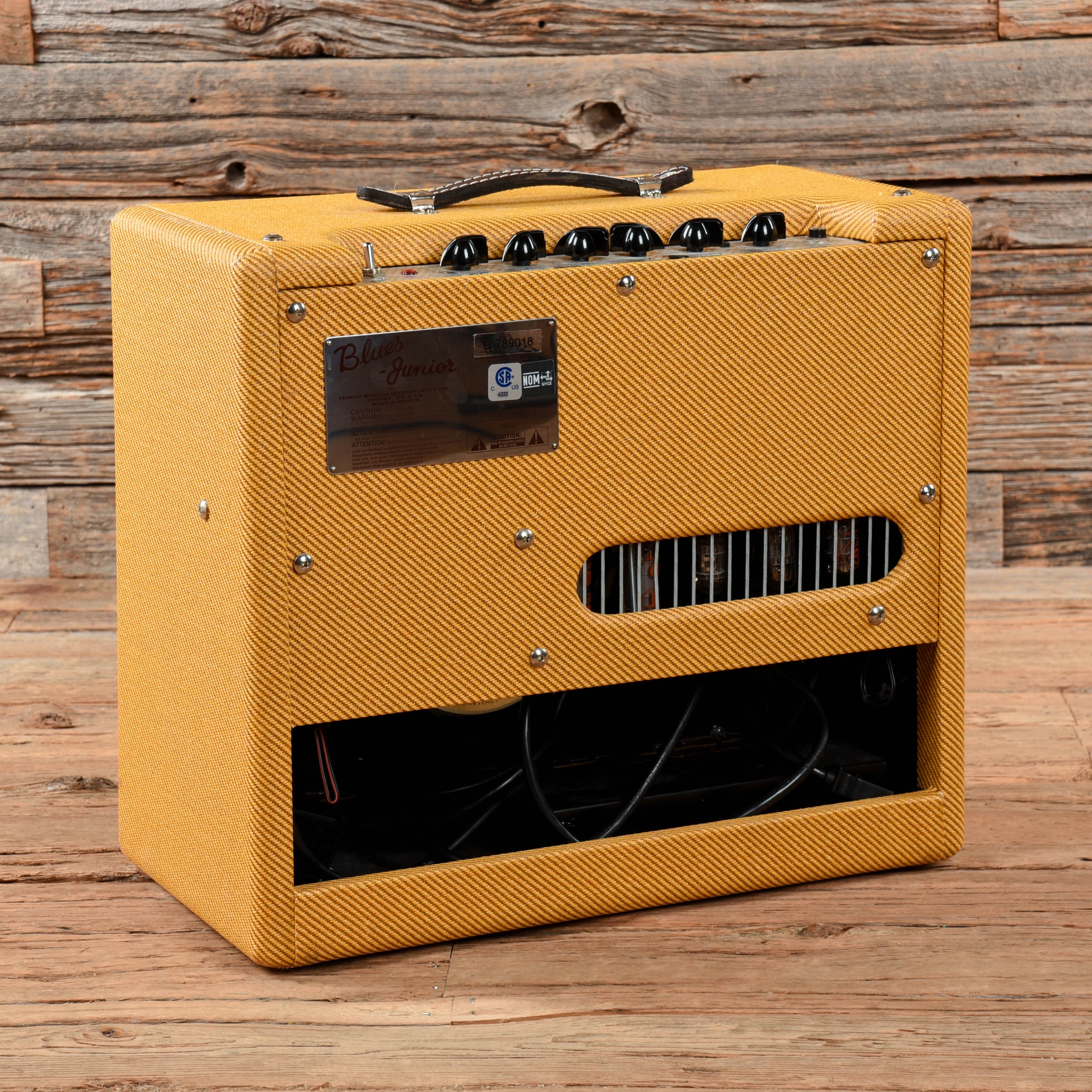 Fender Blues Jr LTD C12-N Lacquered Tweed