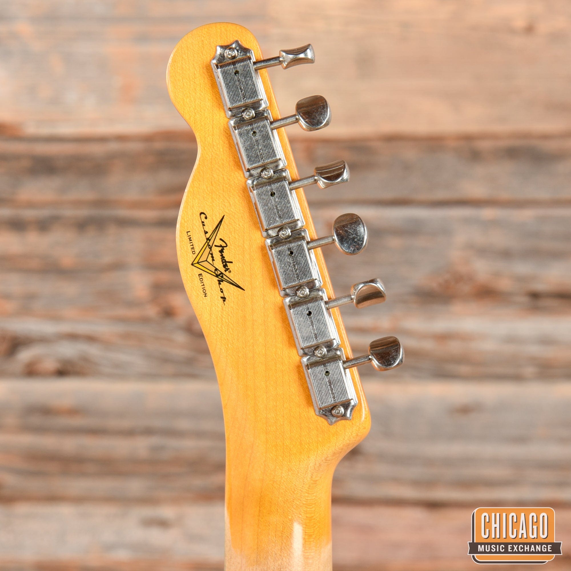 Fender Custom Shop Limited Edition Postmodern Telecaster Journeyman Relic 3-Tone Sunburst Sparkle
