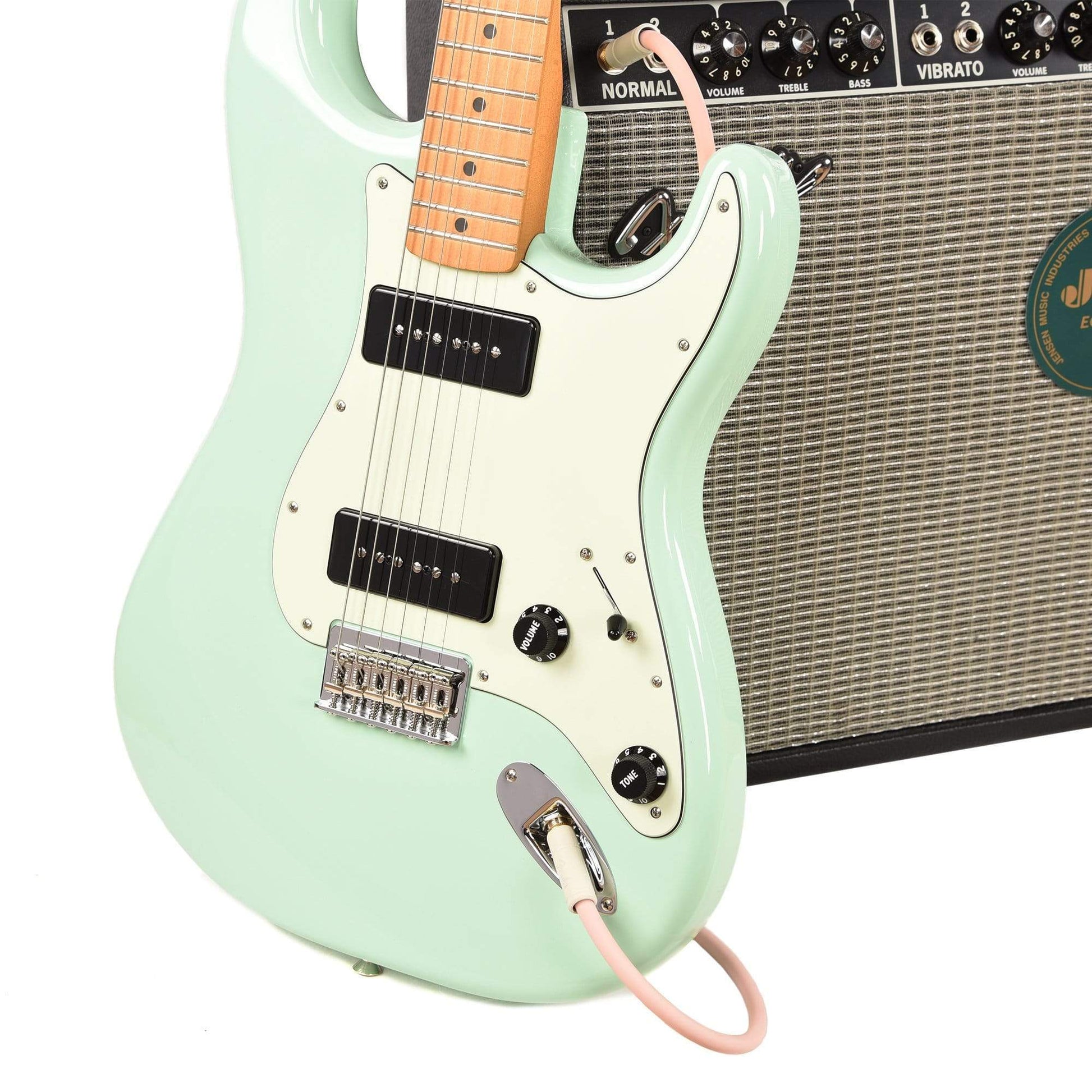 Fender Deluxe Instrument Cable Shell Pink 10' Straight-Straight