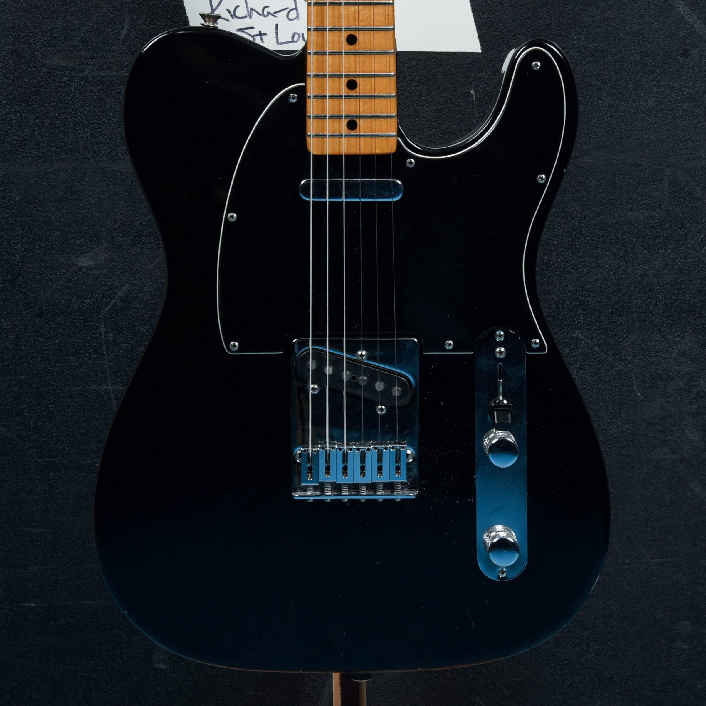 Fender Telecaster Black 1969 – Chicago Music Exchange