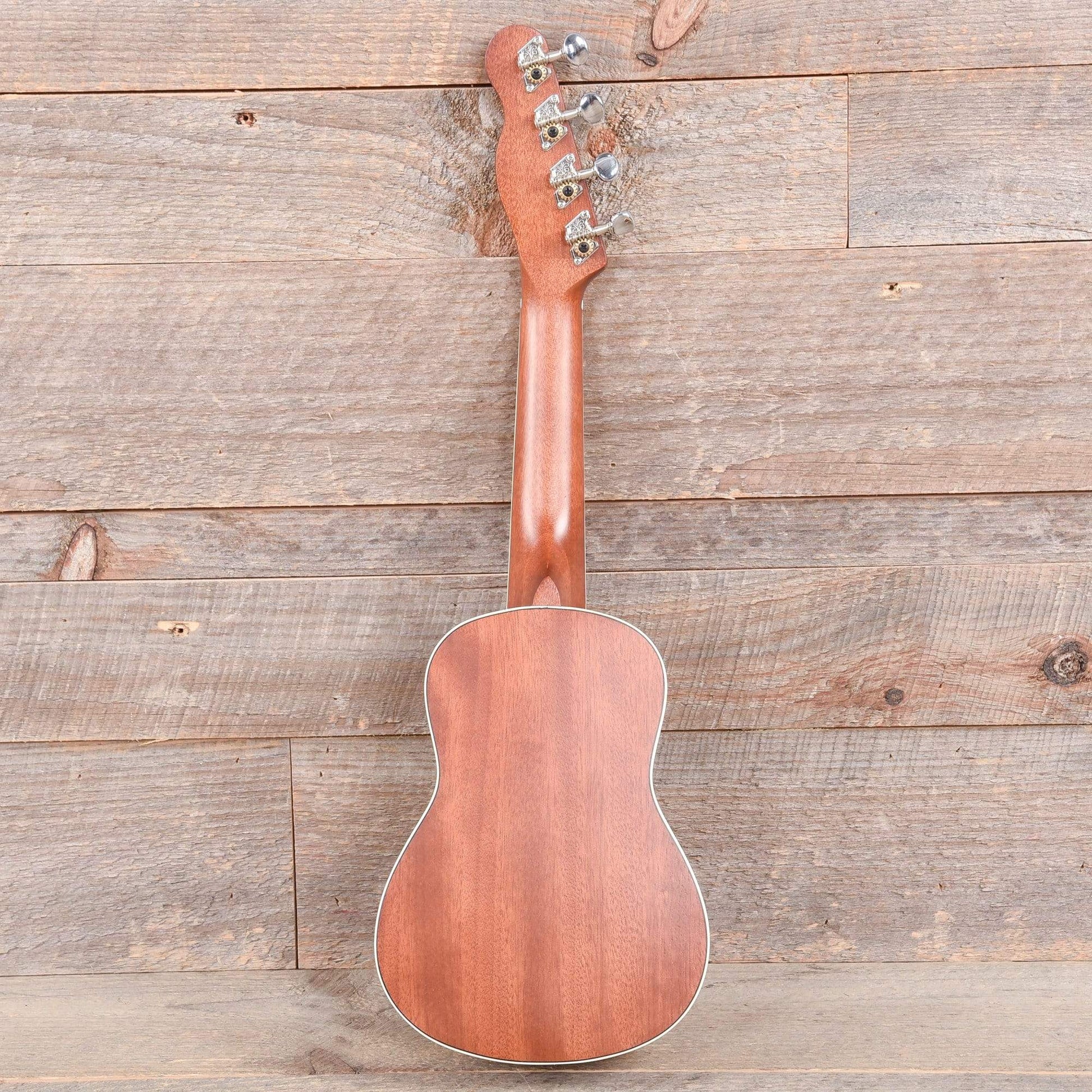 Fender Seaside Soprano Uke Pack Natural Natural Folk Instruments / Ukuleles