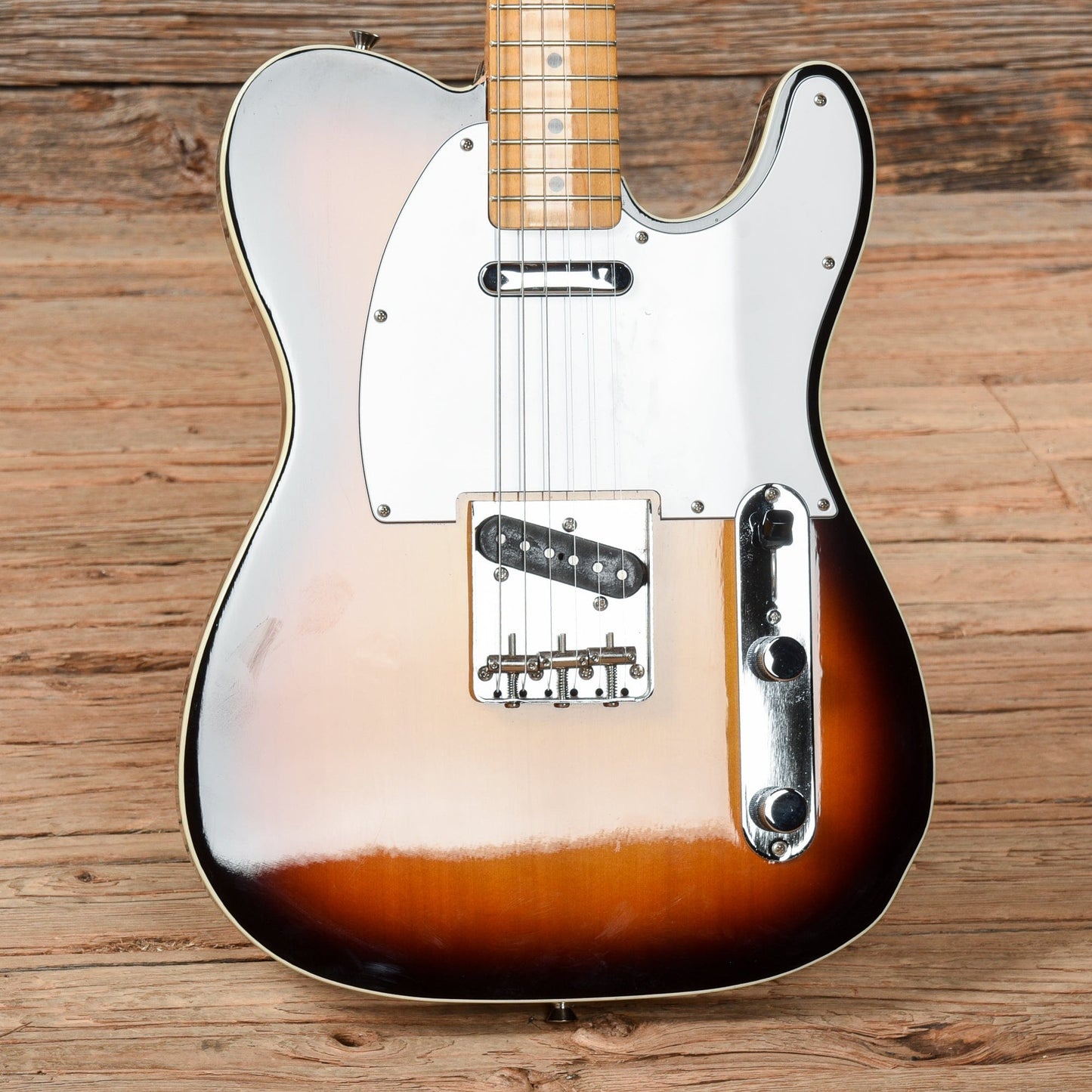 Fernandes Singlecut Style Electric Sunburst Electric Guitars / Solid Body