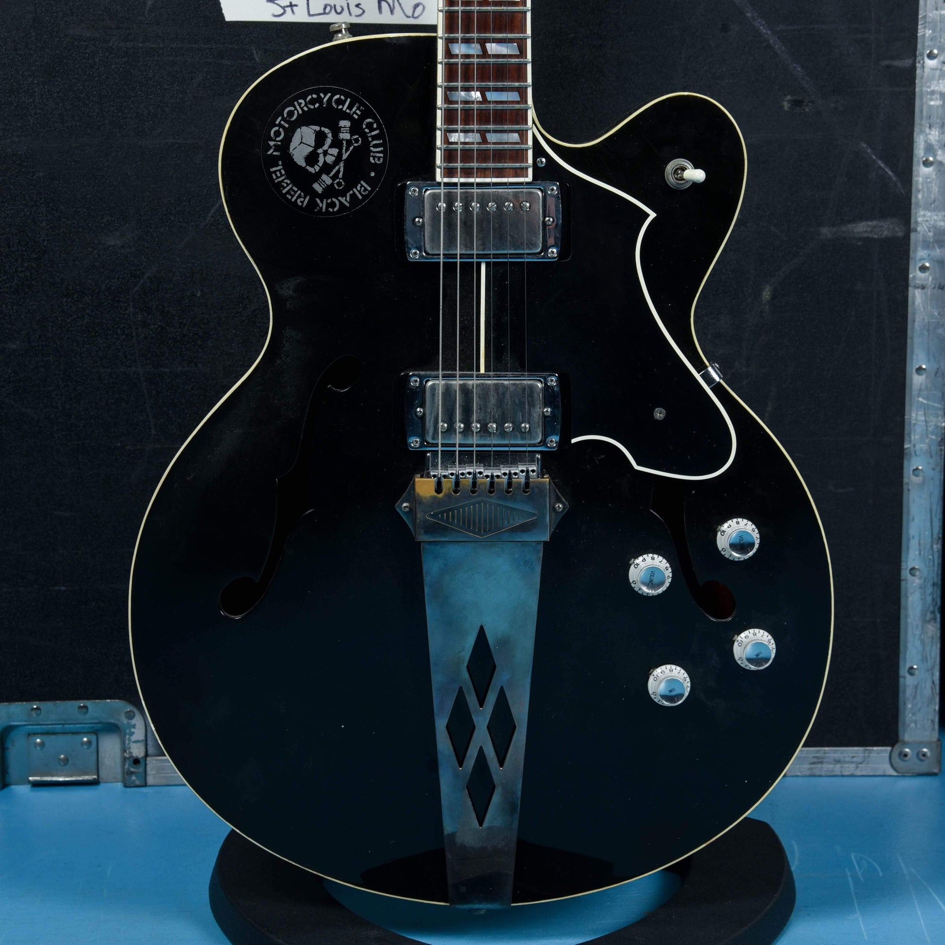 First Act Custom-Made Hollowbody  1999