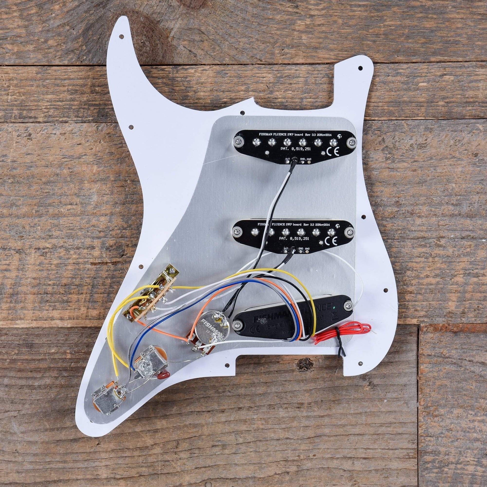 Fishman Fluence Loaded Pickguard 3 Single Width Pickups for Strat White Parts / Guitar Pickups