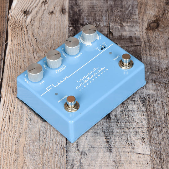 Flux Effects Liquid Ambience Atmospheric Reverb Effects and Pedals / Reverb