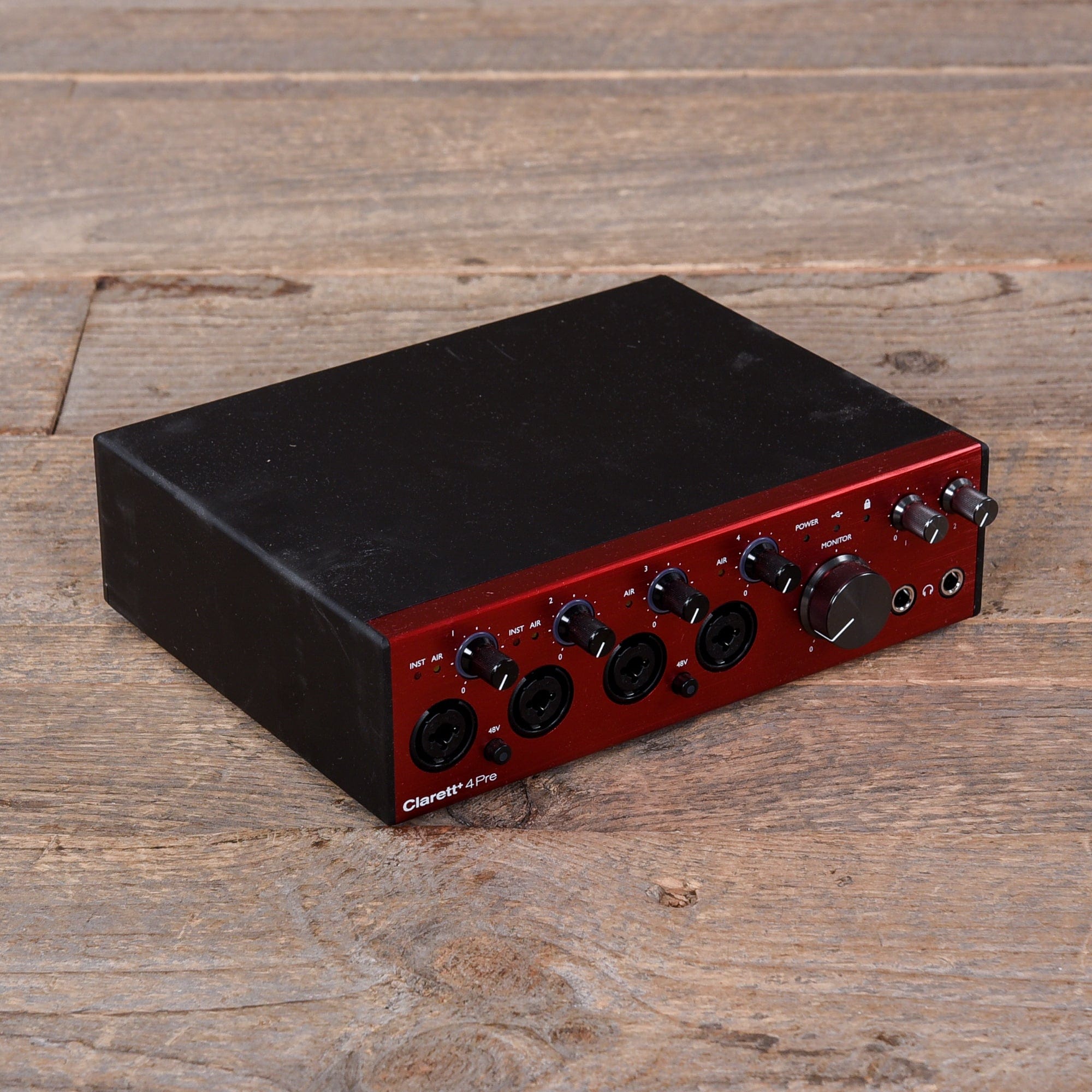 Focusrite 4th Gen Scarlett Interfaces – Chicago Music Exchange