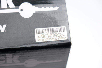 Furman PlugLock 5-Outlet Circuit-Breaker Protected Locking Outlet Strip Home Audio / Power Distribution and Conditioning