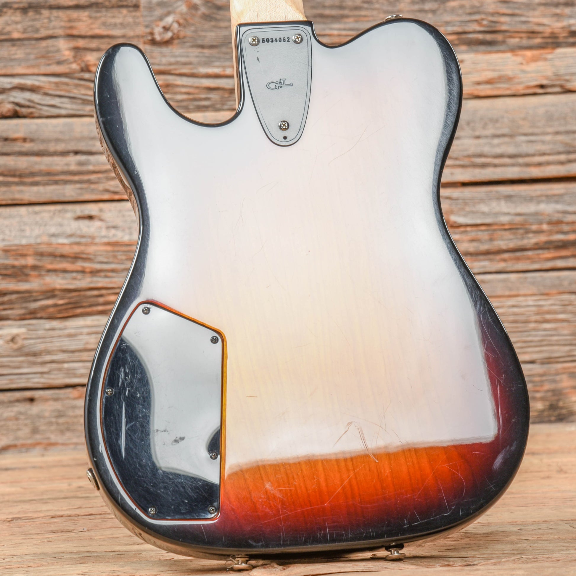 G&L ASAT Bass Semi-Hollow 3-Color Sunburst Bass Guitars / 4-String