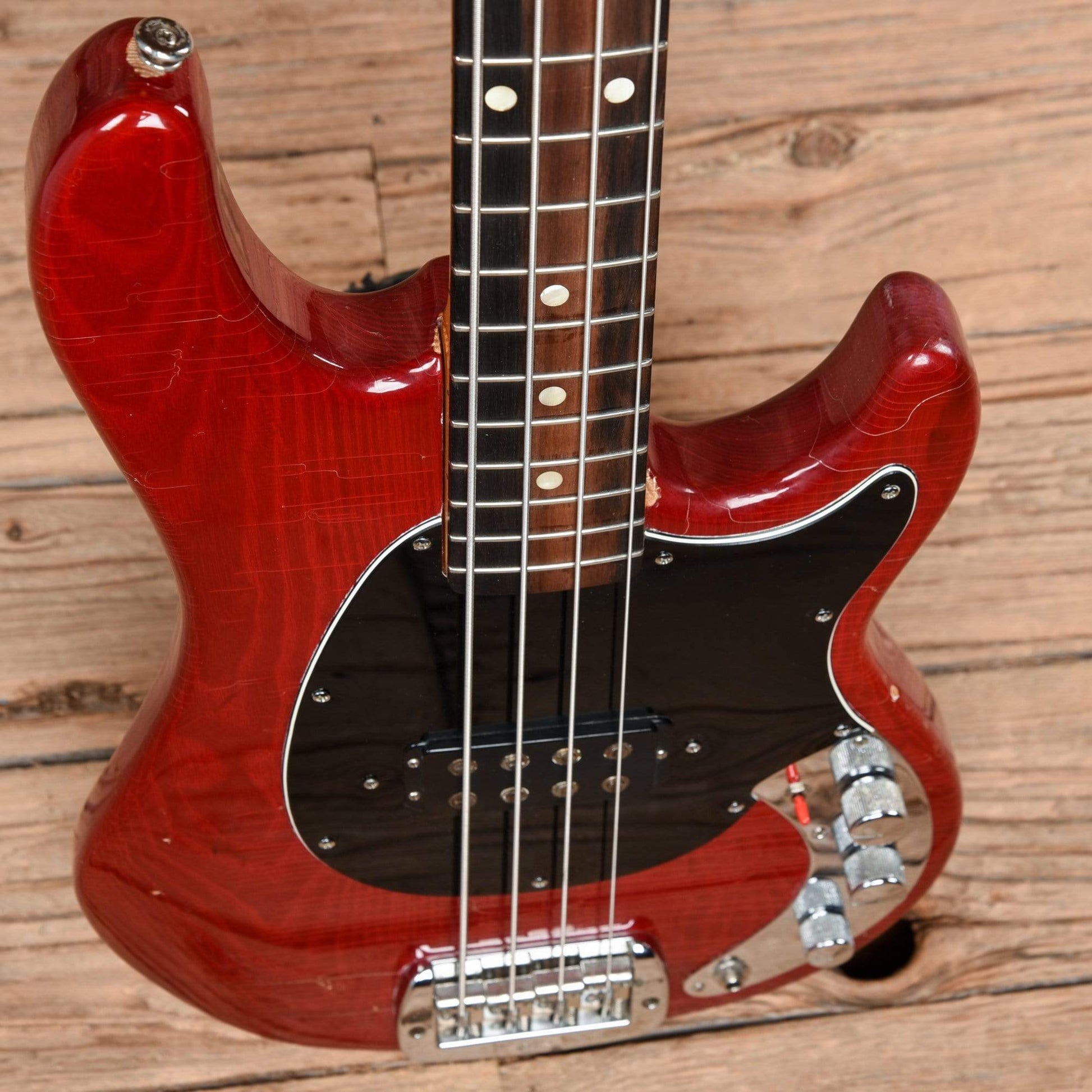 G&L L-1000 Cherry 1981 Bass Guitars / 4-String