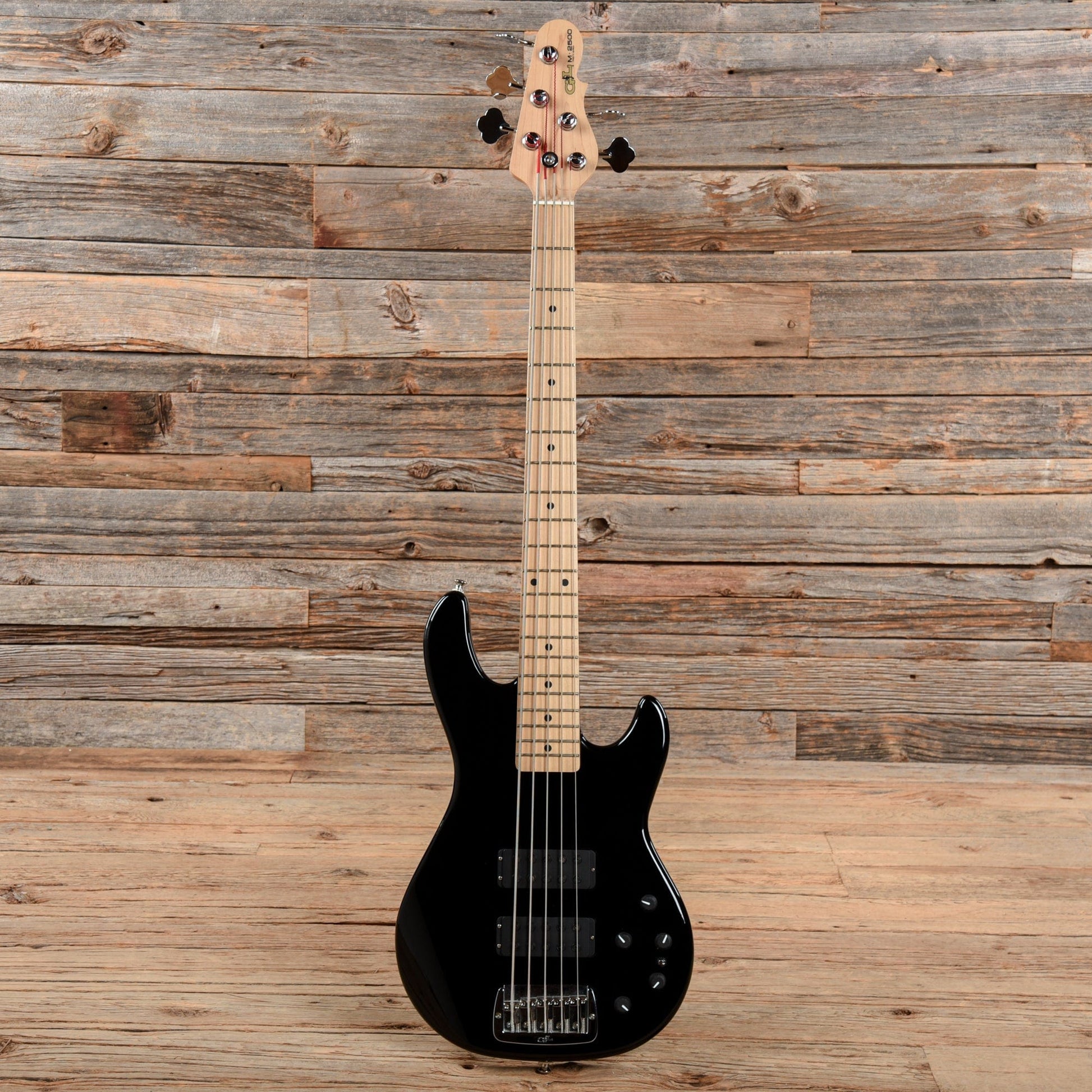 G&L Tribute Series M-2500 5-String Bass Black Bass Guitars / 5-String or More