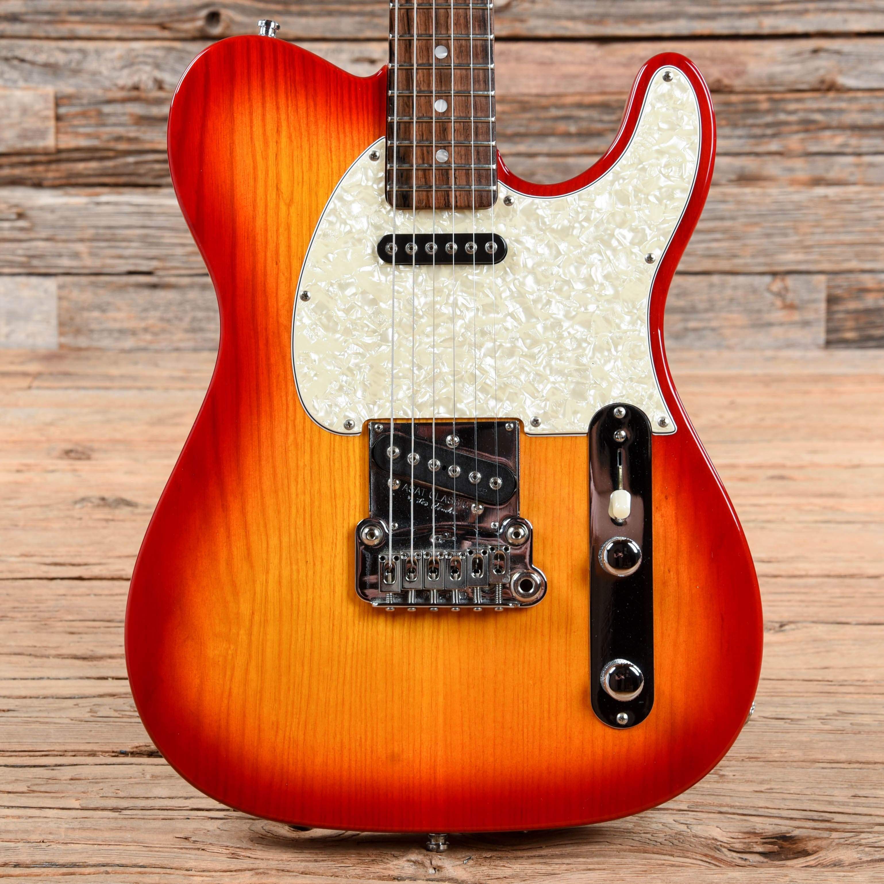 G&L ASAT Classic Cherry Sunburst 1993 – Chicago Music Exchange G&L ASAT Classic Cherry Sunburst 1993 – Chicago Music Exchange
