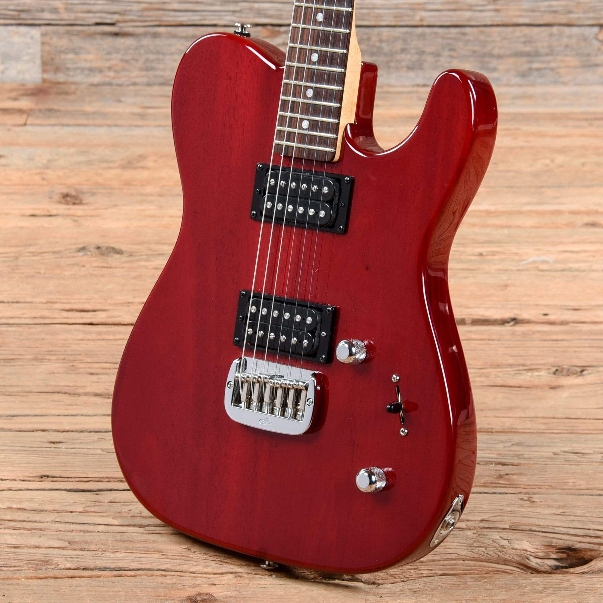 G&L ASAT Deluxe Cherry 2017 – Chicago Music Exchange