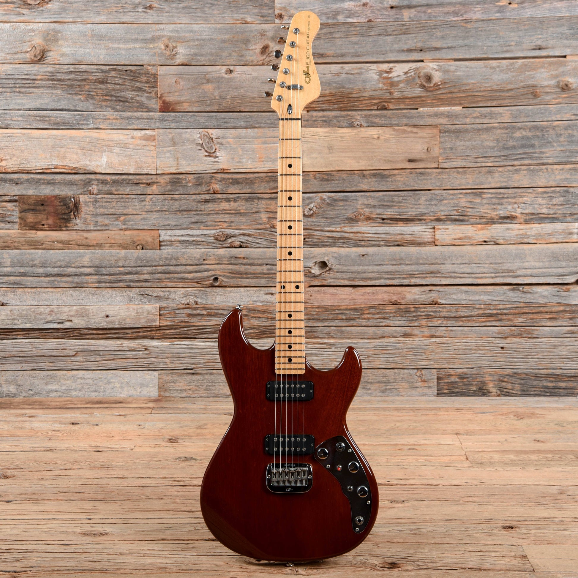 G&L F-100 Sunburst 1981 Electric Guitars / Solid Body