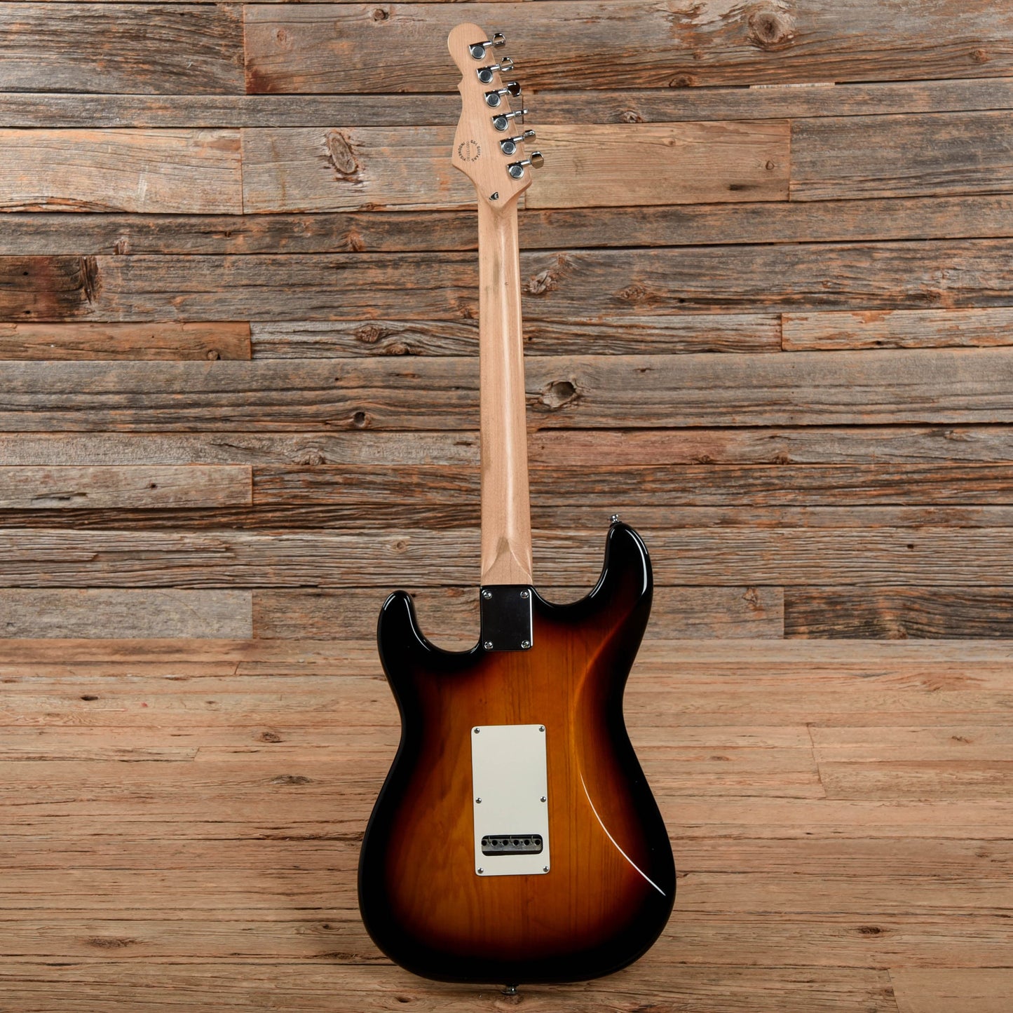 G&L Tribute Series Legacy Sunburst 2008 Electric Guitars / Solid Body