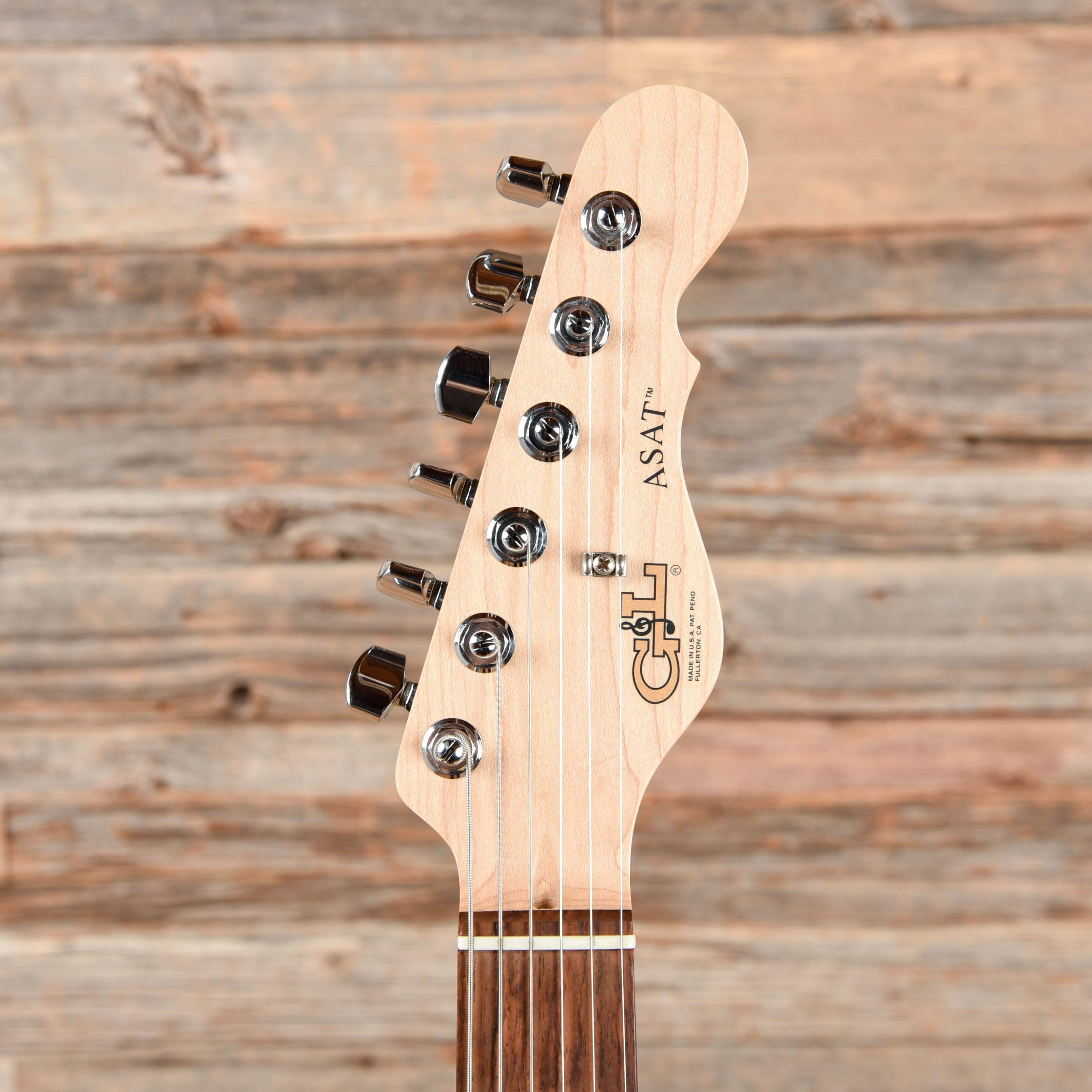 G&L USA ASAT Deluxe Cherryburst 2013 – Chicago Music Exchange