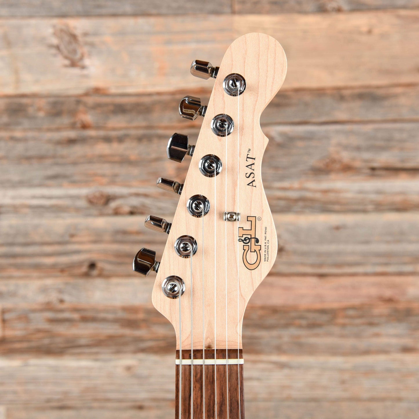 G&L USA ASAT Deluxe Cherryburst 2013 Electric Guitars / Solid Body