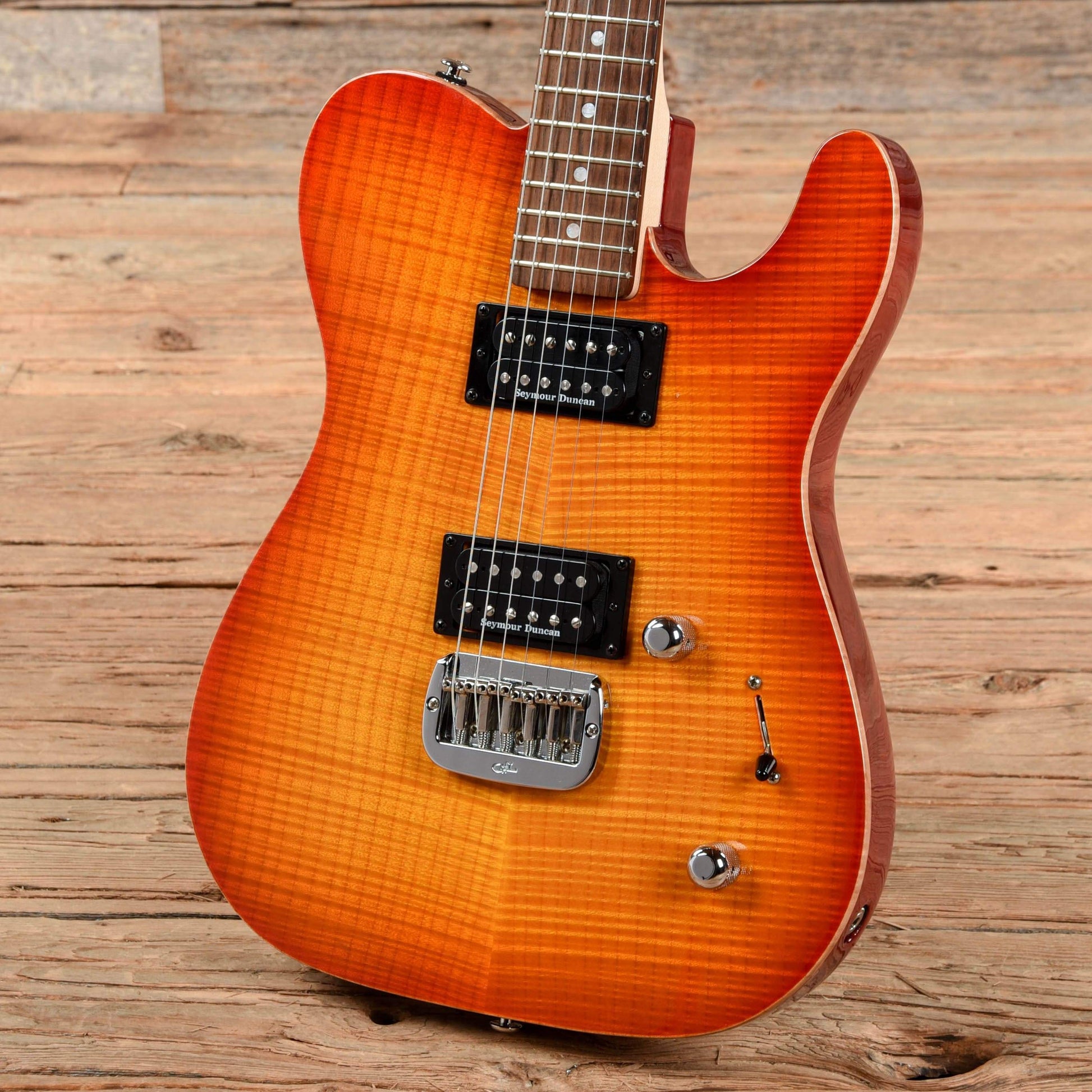 G&L USA ASAT Deluxe Cherryburst 2013 Electric Guitars / Solid Body