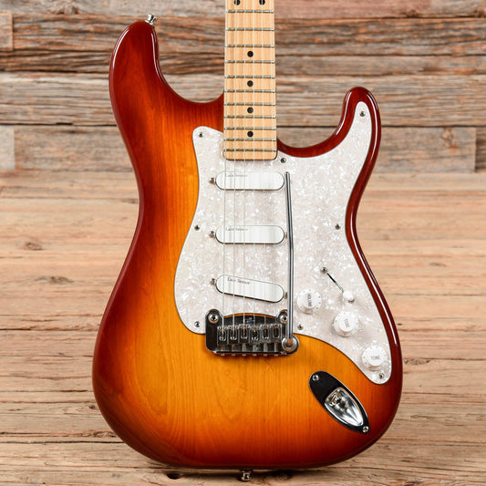 G&L USA Legacy 3-Bolt Sunburst Electric Guitars / Solid Body