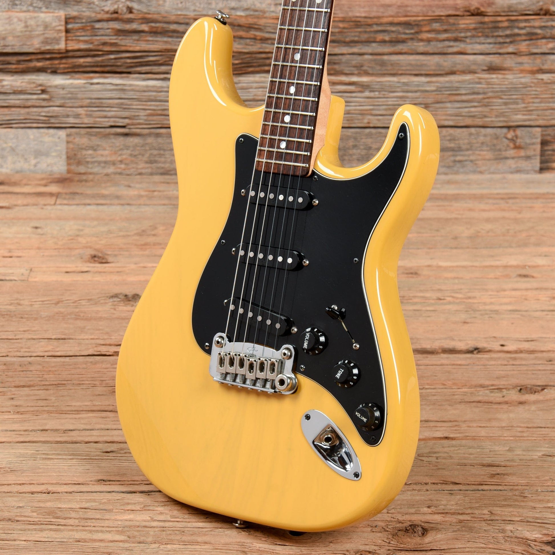 G&L USA Legacy Blonde Electric Guitars / Solid Body