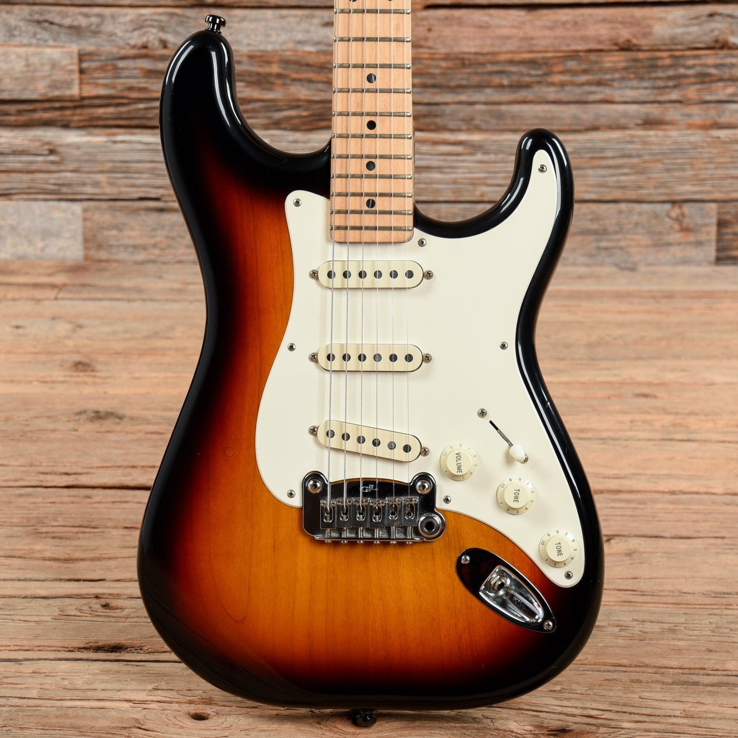 G&L USA Legacy Sunburst Electric Guitars / Solid Body