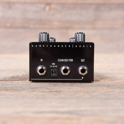 Gamechanger Audio Pedal Plus Sustain Pedal Effects and Pedals / Compression and Sustain