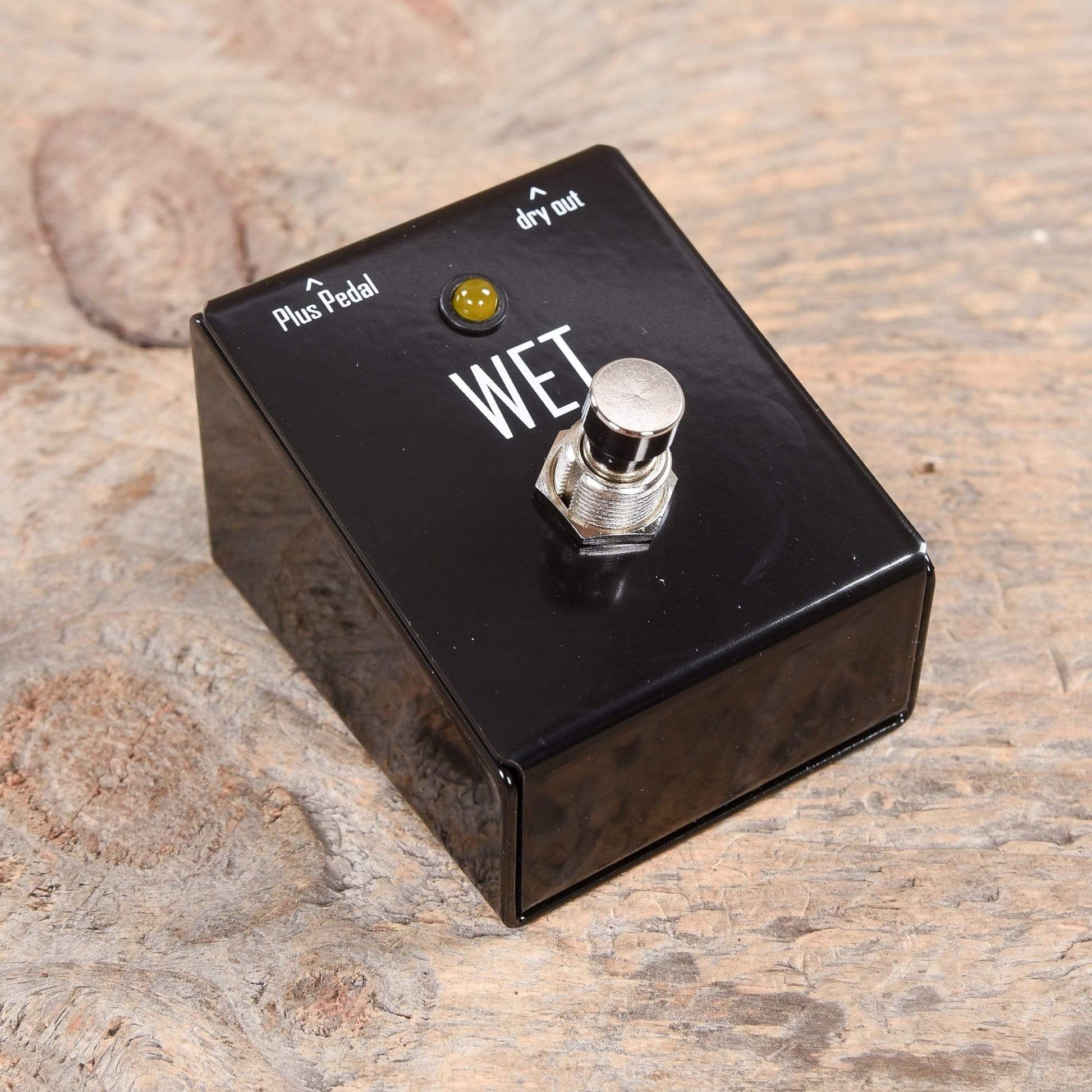 Gamechanger Audio Wet Footswitch for Plus Pedal Effects and Pedals / Controllers, Volume and Expression